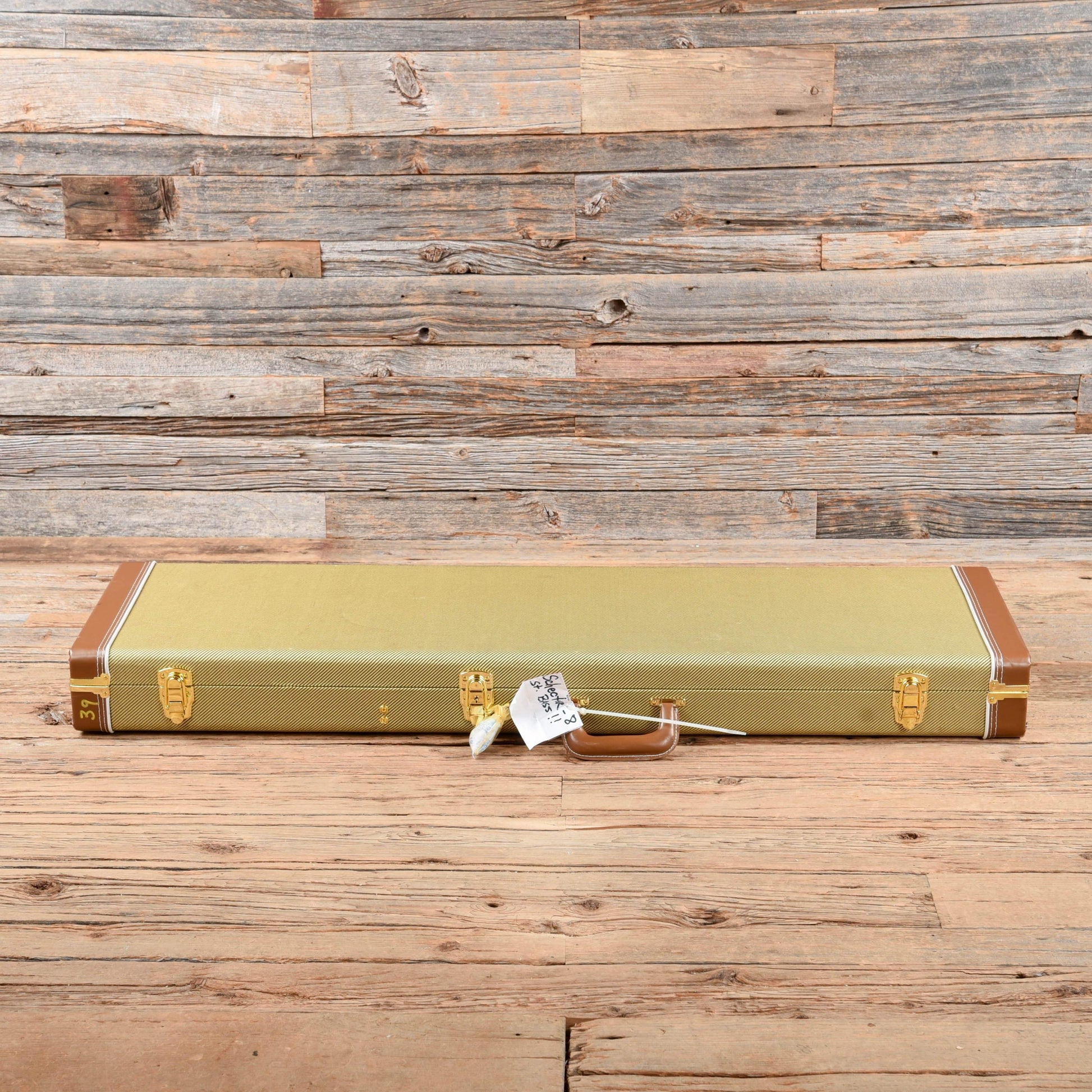 Schecter Stiletto Studio-8 Active 8-String Bass  2016 Bass Guitars / 5-String or More