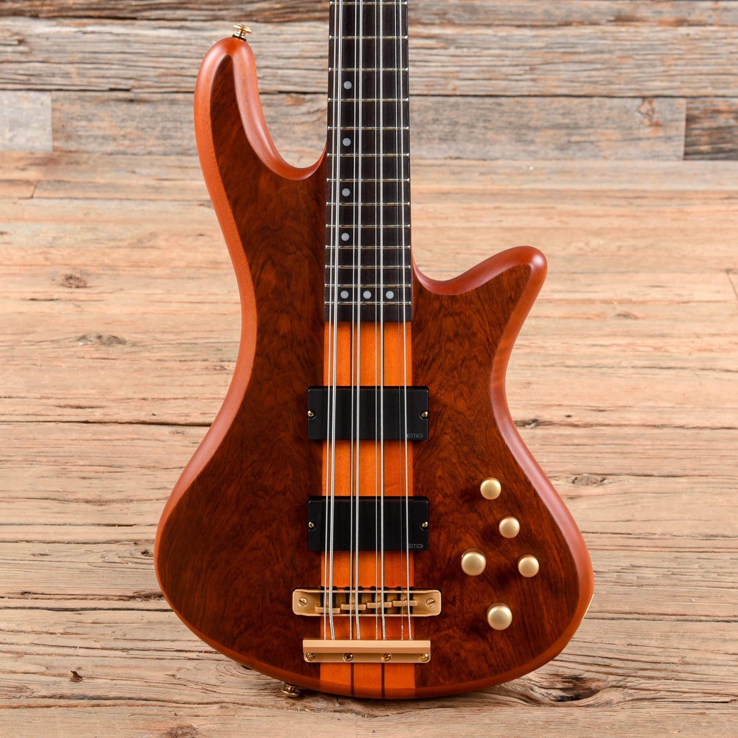 Schecter Stiletto Studio-8 Active 8-String Bass  2016 Bass Guitars / 5-String or More