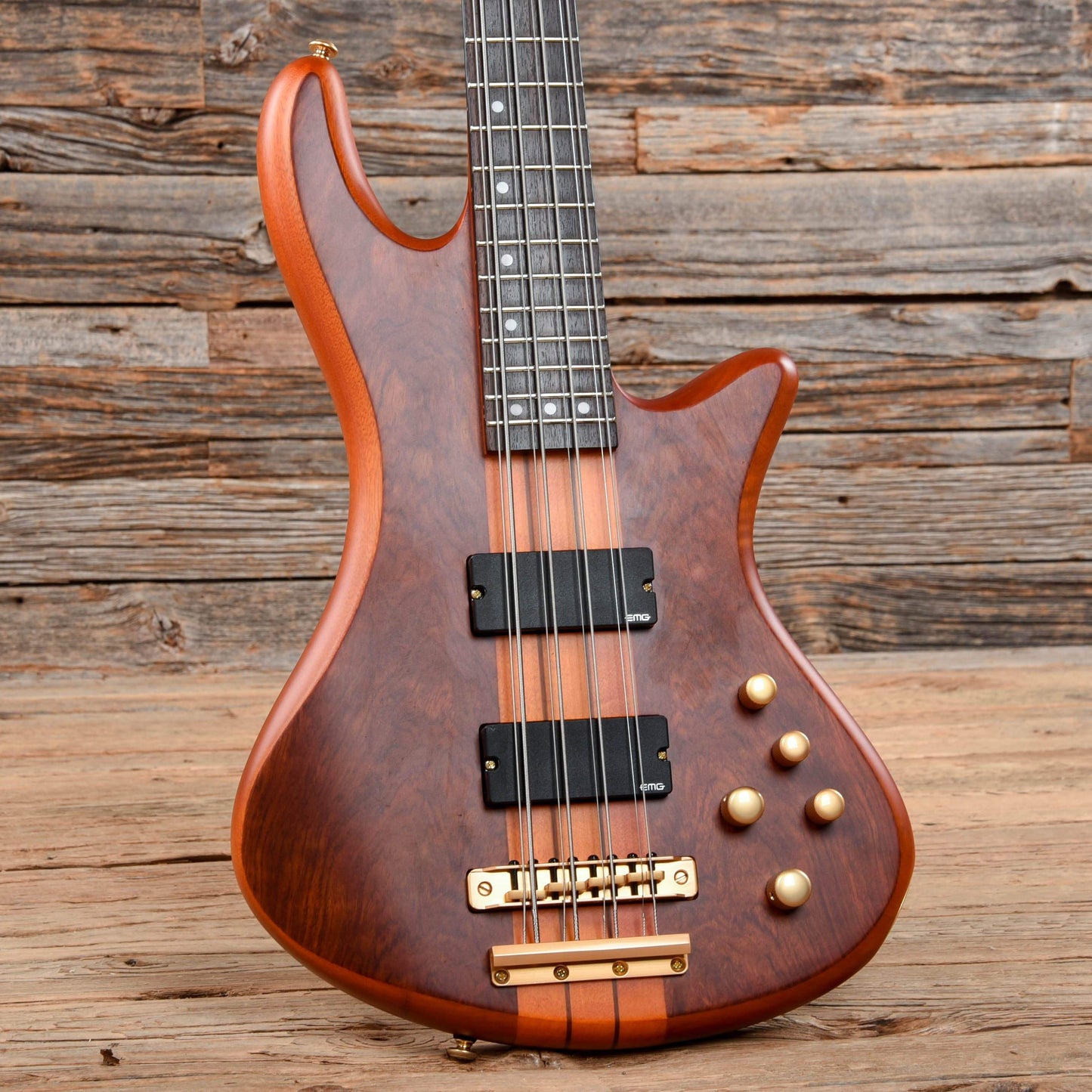 Schecter Stiletto Studio-8 Active 8-String Bass  2016 Bass Guitars / 5-String or More