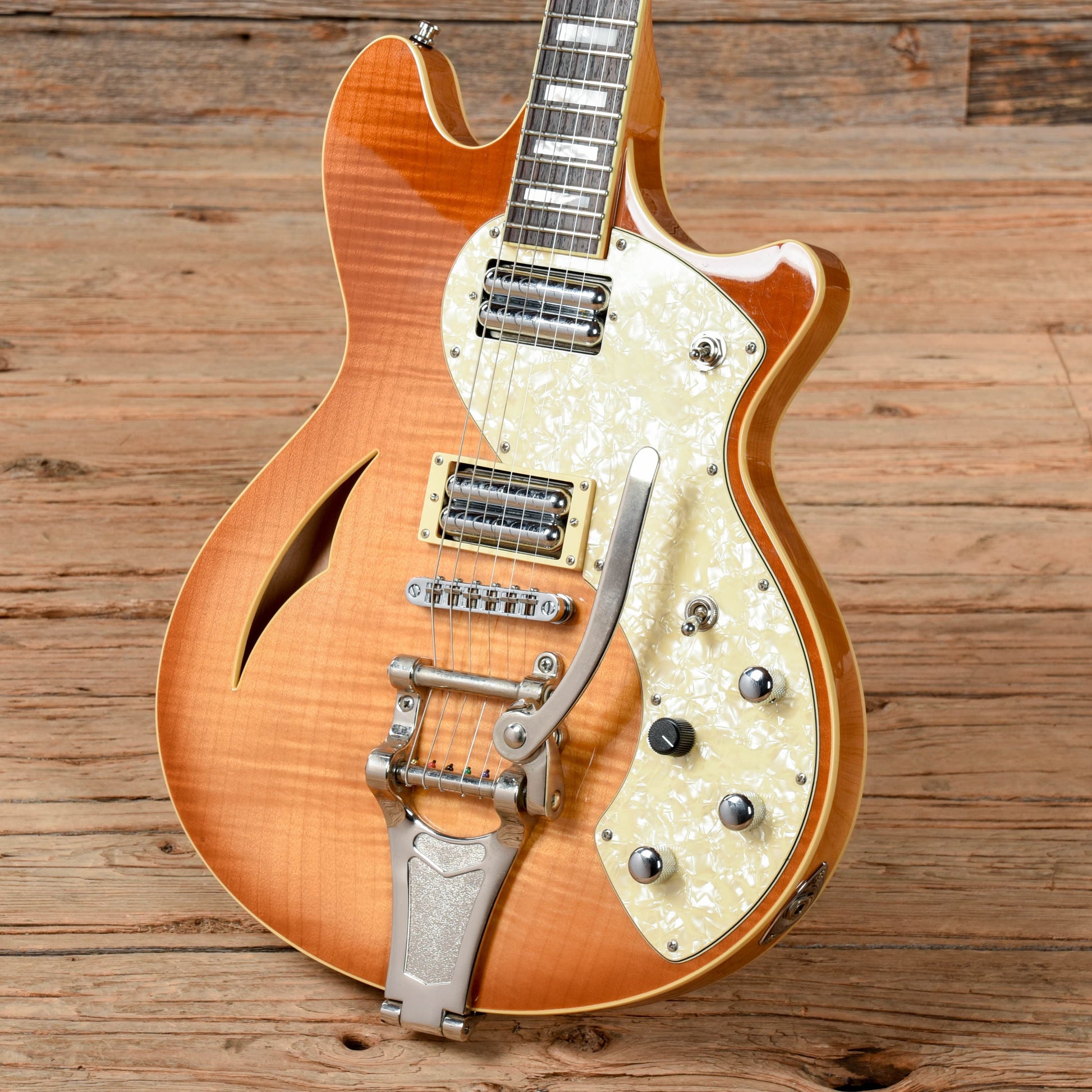 Schecter TS/H-1 Classic Sunburst 2016 Electric Guitars / Semi-Hollow