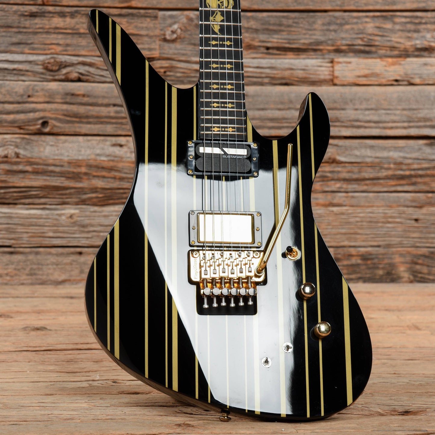 Schecter Synyster Gates Custom-S Black with Gold Pinstripes 2019 Electric Guitars / Solid Body