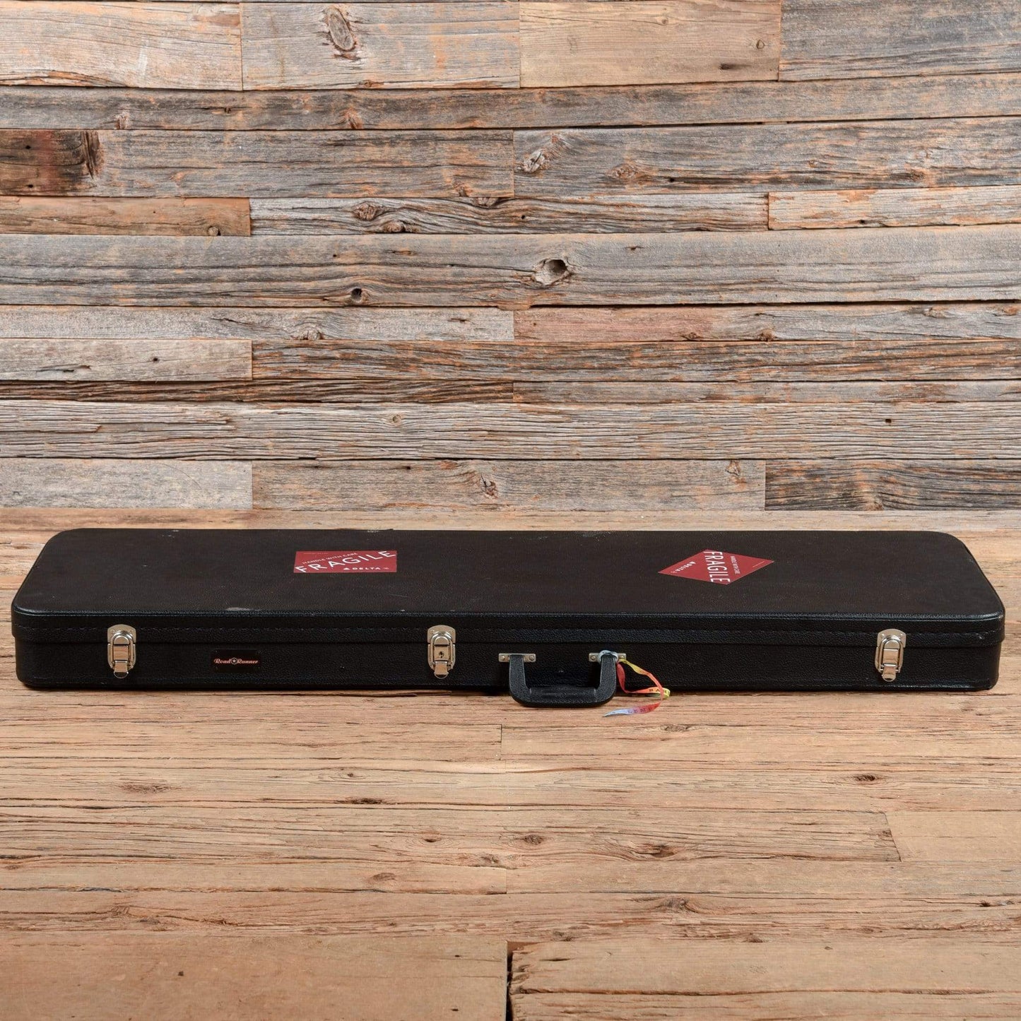 Schecter Synyster Gates Signature Synyster Custom Gloss Black w/Silver Pin Stripes 2011 Electric Guitars / Solid Body