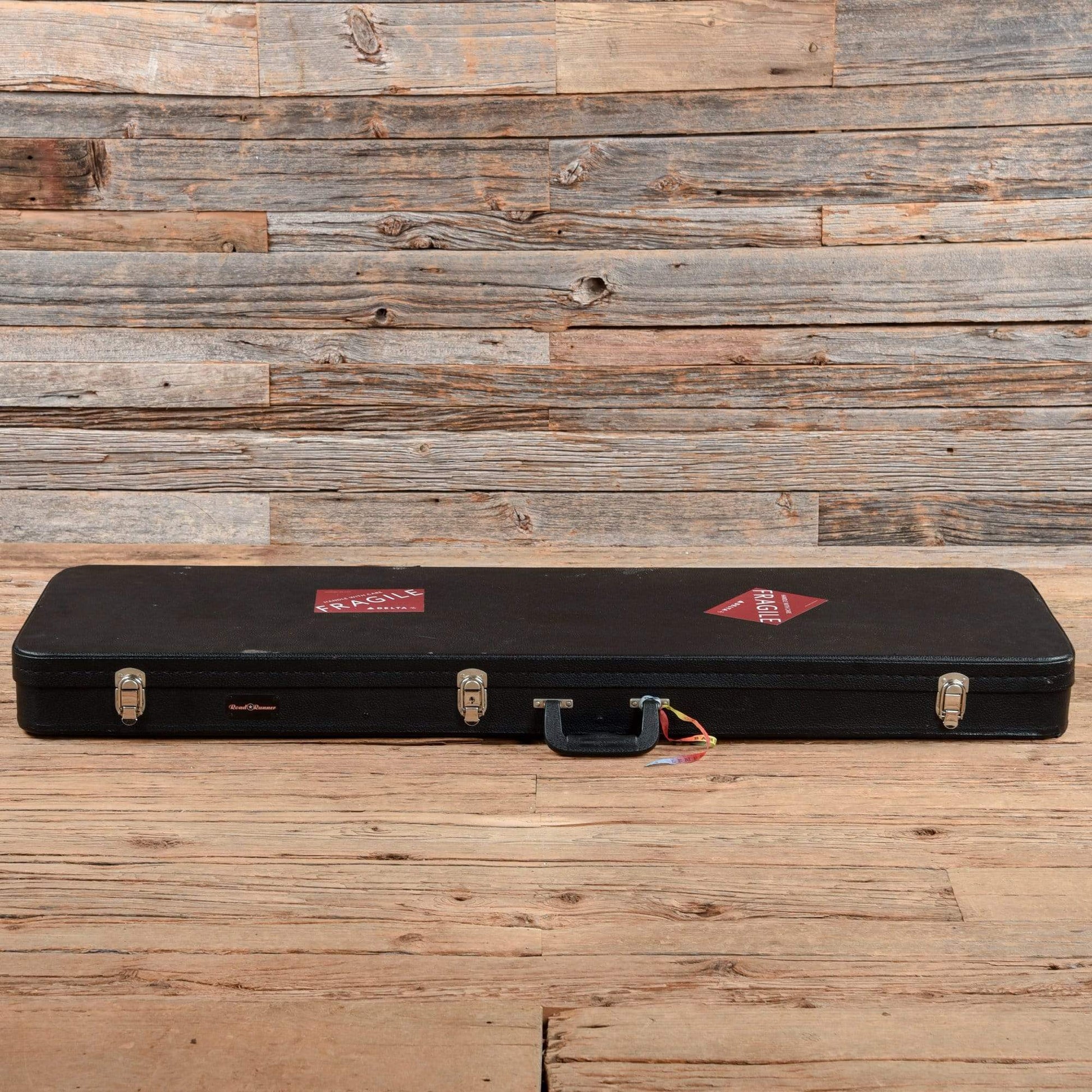 Schecter Synyster Gates Signature Synyster Custom Gloss Black w/Silver Pin Stripes 2011 Electric Guitars / Solid Body