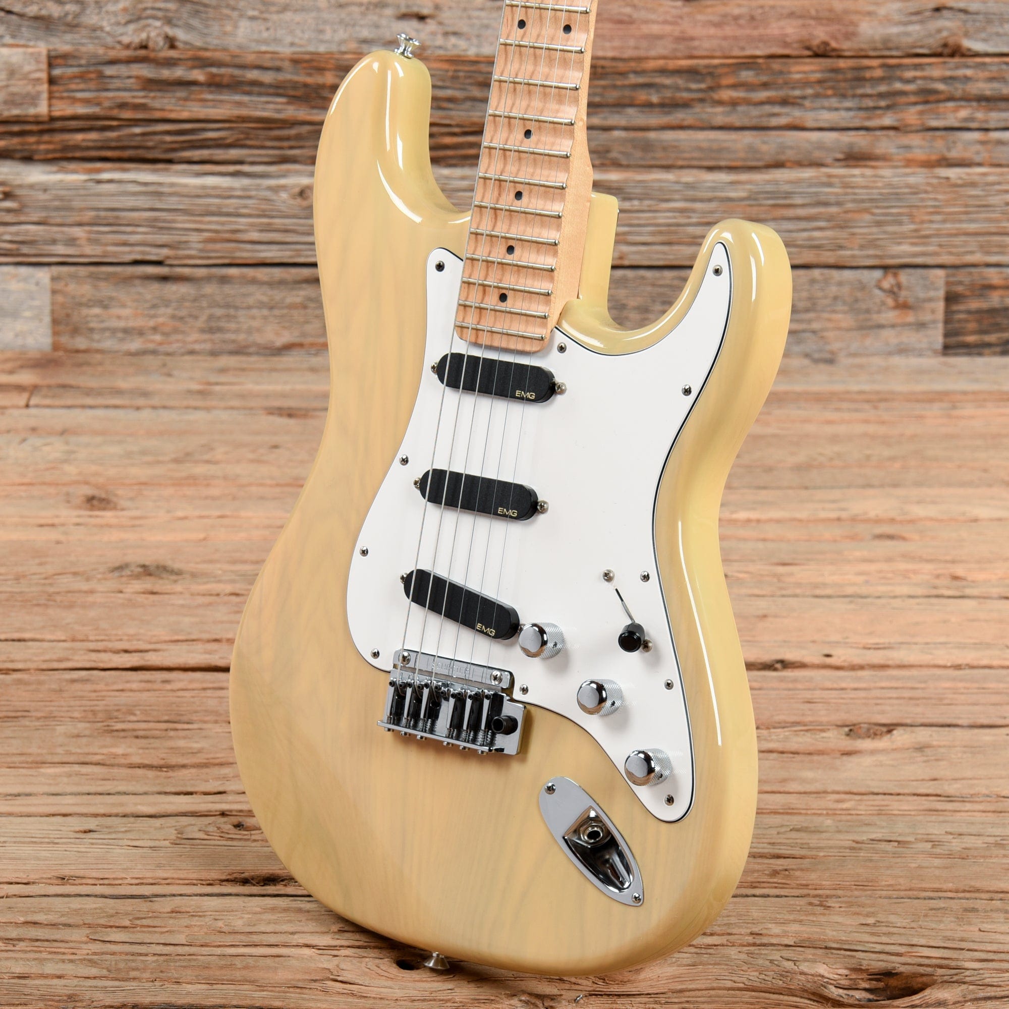 Schecter YM-1 Yngwie Malmsteen Signature Transluscent Butterscotch