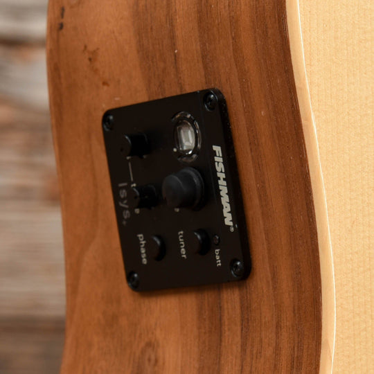 Seagull Walnut 12 Natural Acoustic Guitars / 12-String