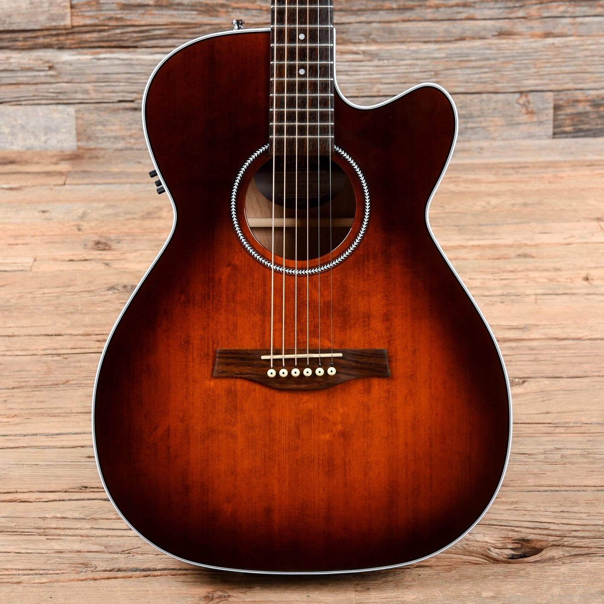 Seagull Performer Concert Hall CW QIT Burnt Umber Acoustic Guitars / Concert