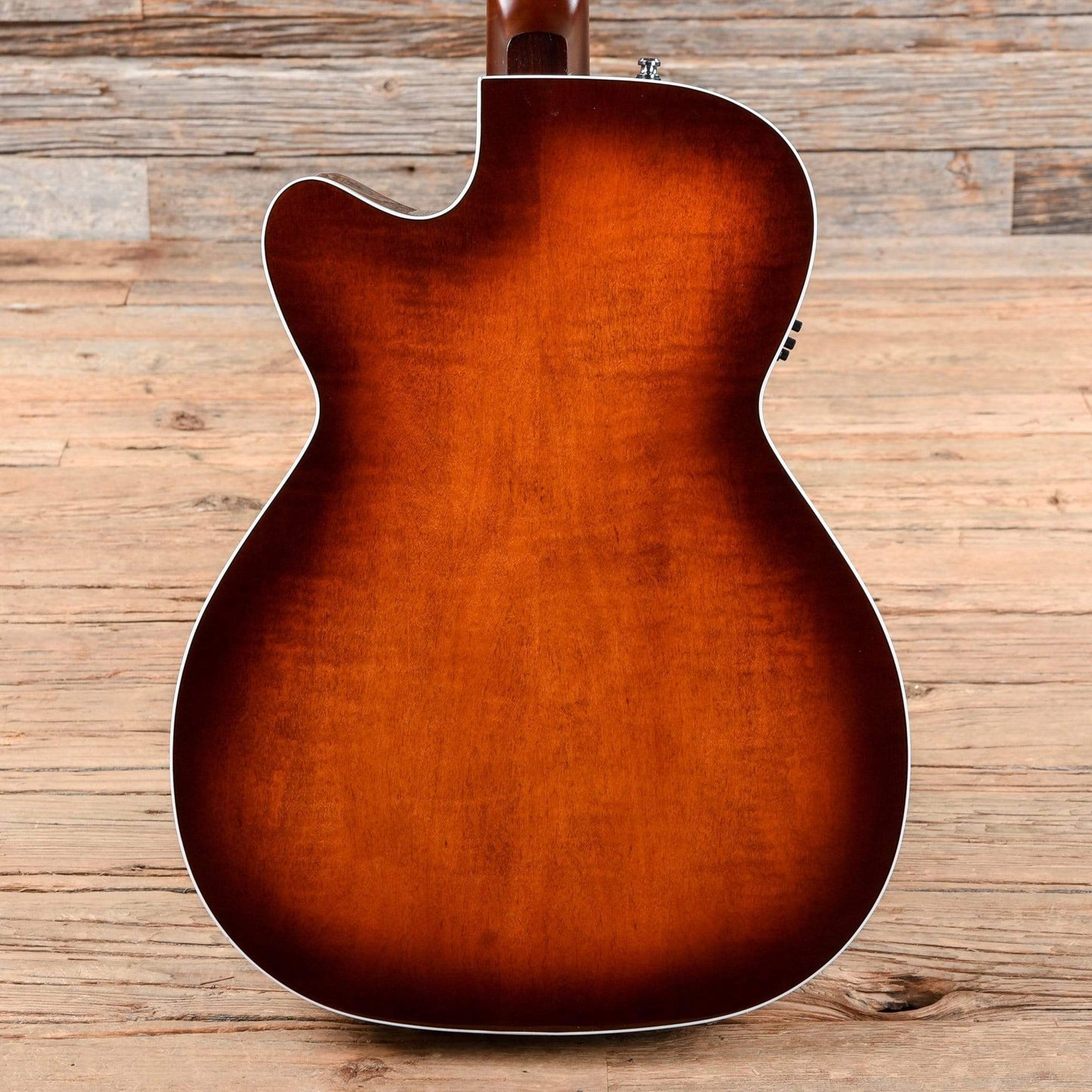 Seagull Performer Concert Hall CW QIT Burnt Umber Acoustic Guitars / Concert