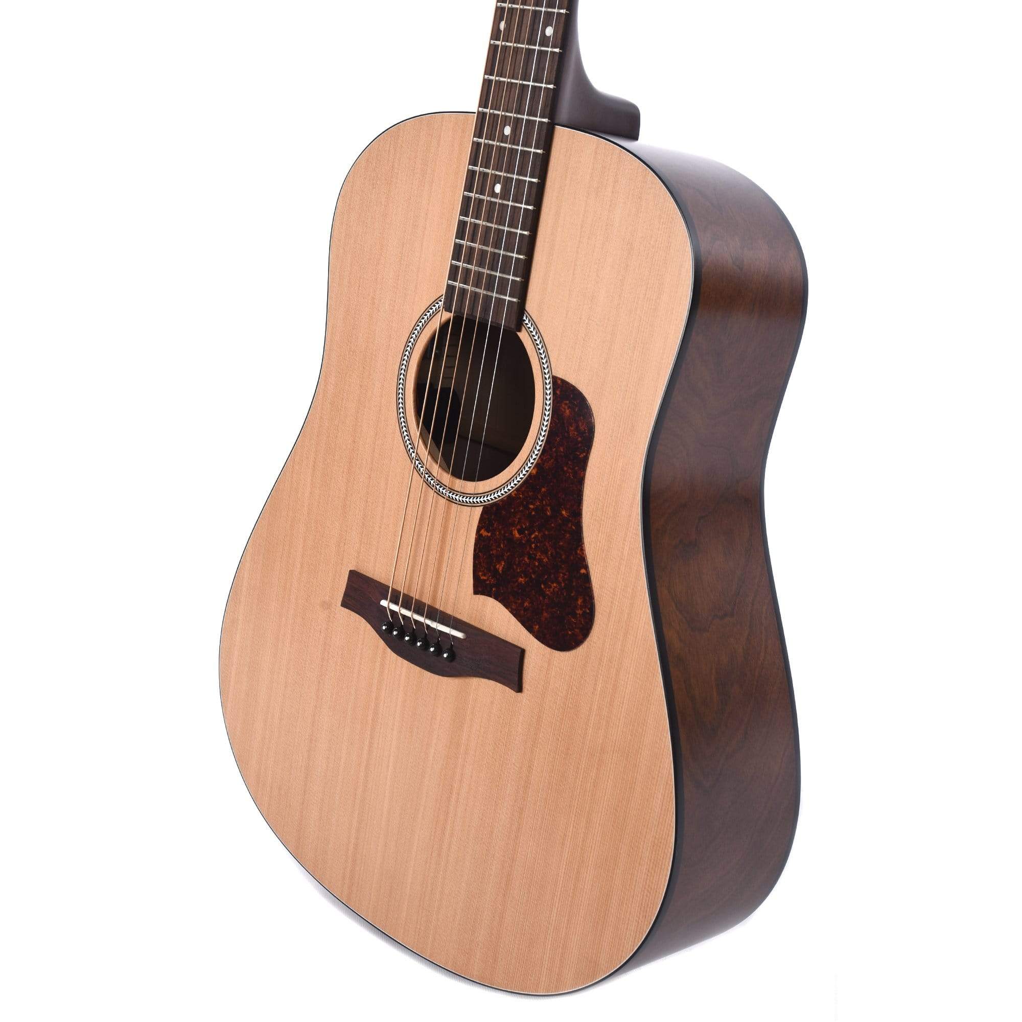 Seagull S6 Original Solid Cedar/Wild Chery SLIM w/Godin QIT Electronics Acoustic Guitars / Dreadnought