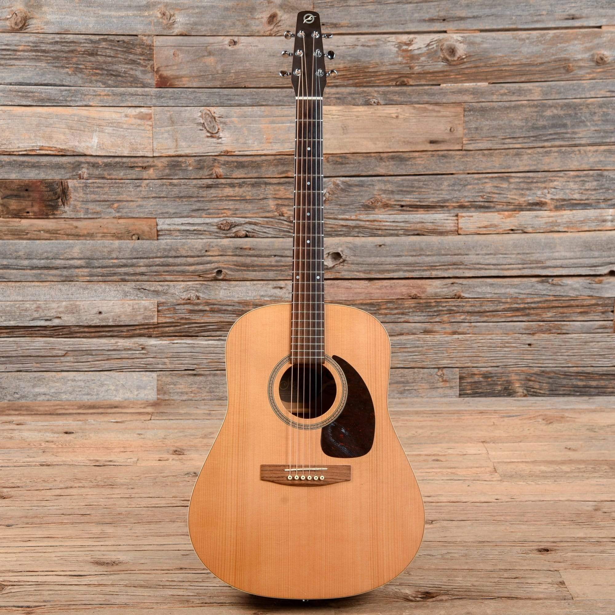 Seagull S6 Plus Natural Acoustic Guitars / Dreadnought