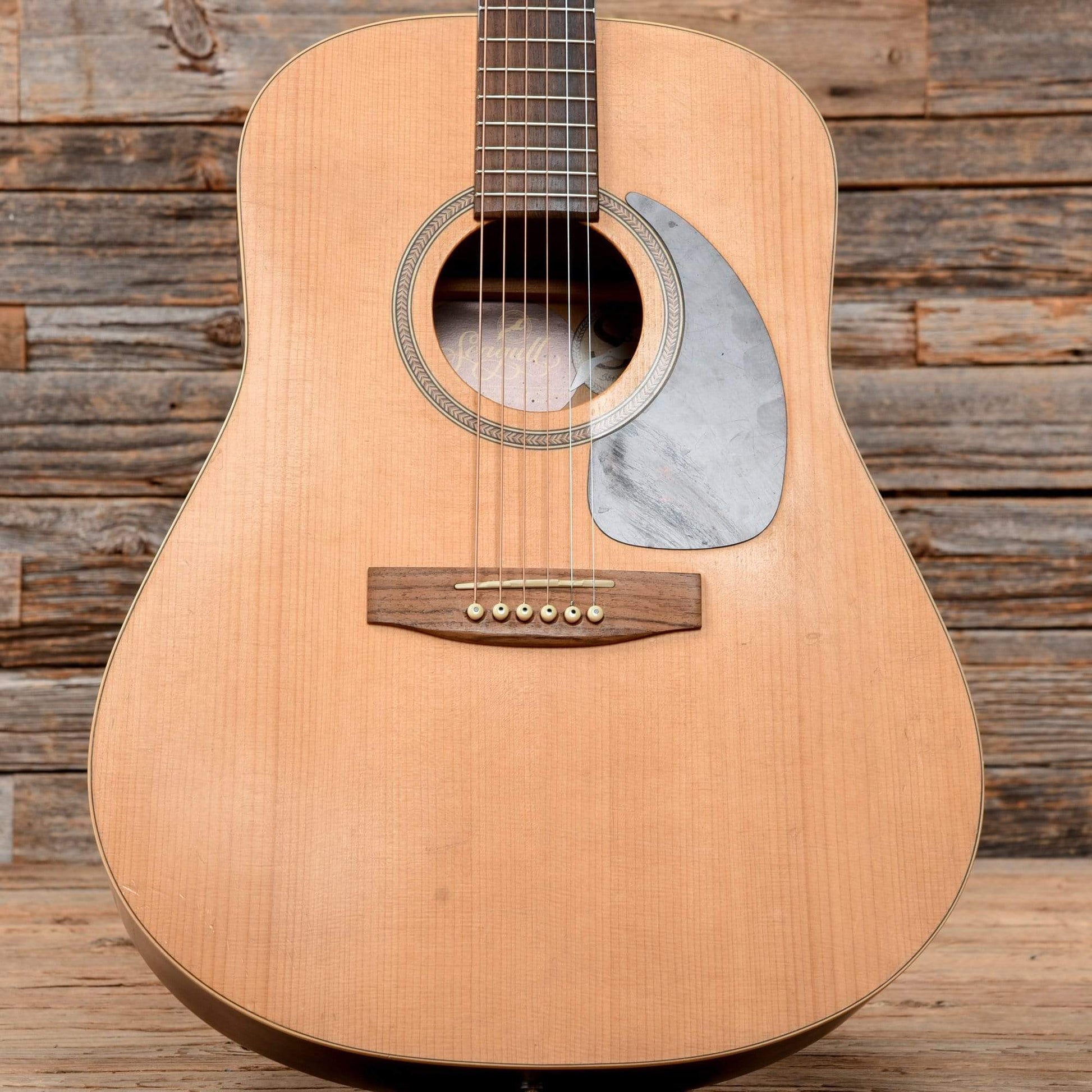 Seagull S6 Plus Natural Acoustic Guitars / Dreadnought