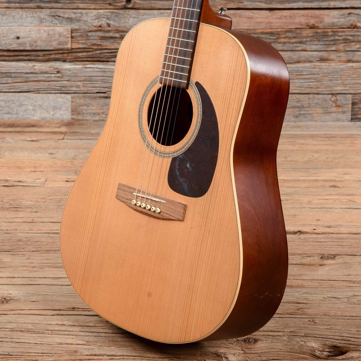 Seagull S6 Plus Natural Acoustic Guitars / Dreadnought