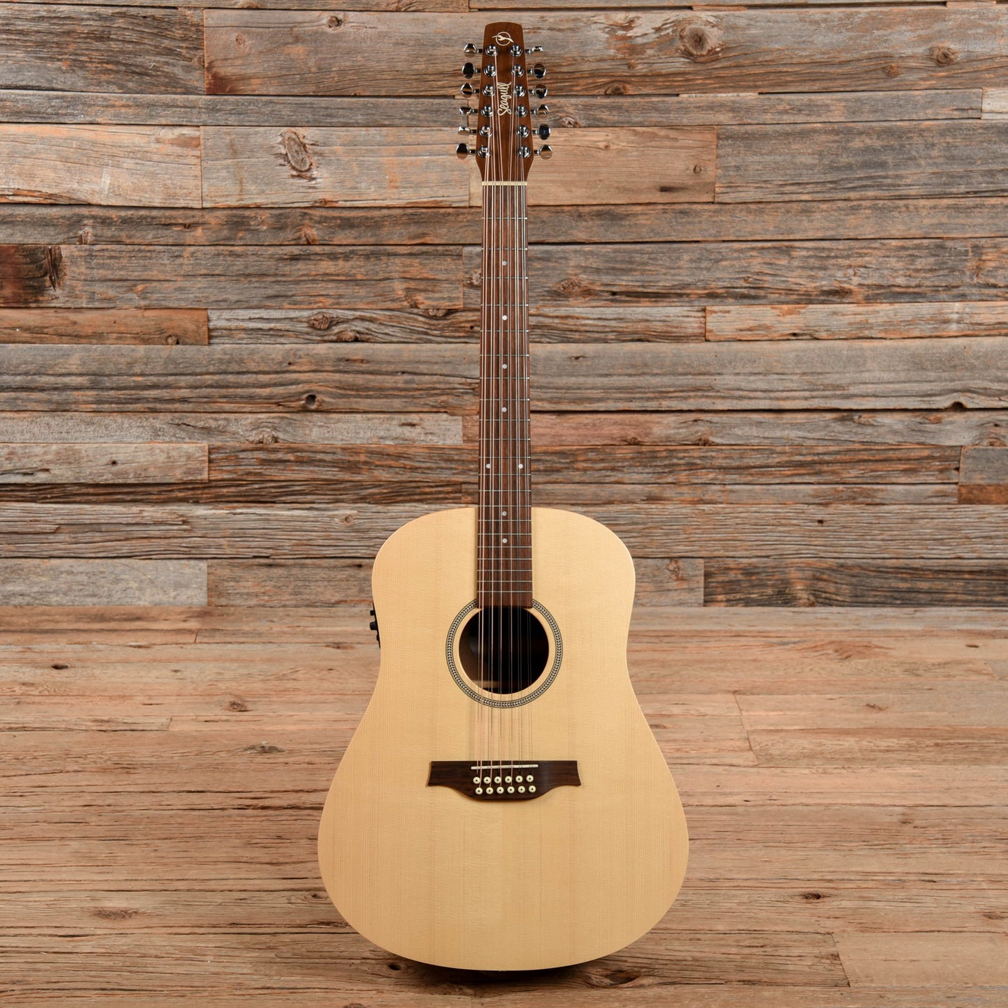 Seagull Walnut 12 Isyst Natural Acoustic Guitars / Dreadnought