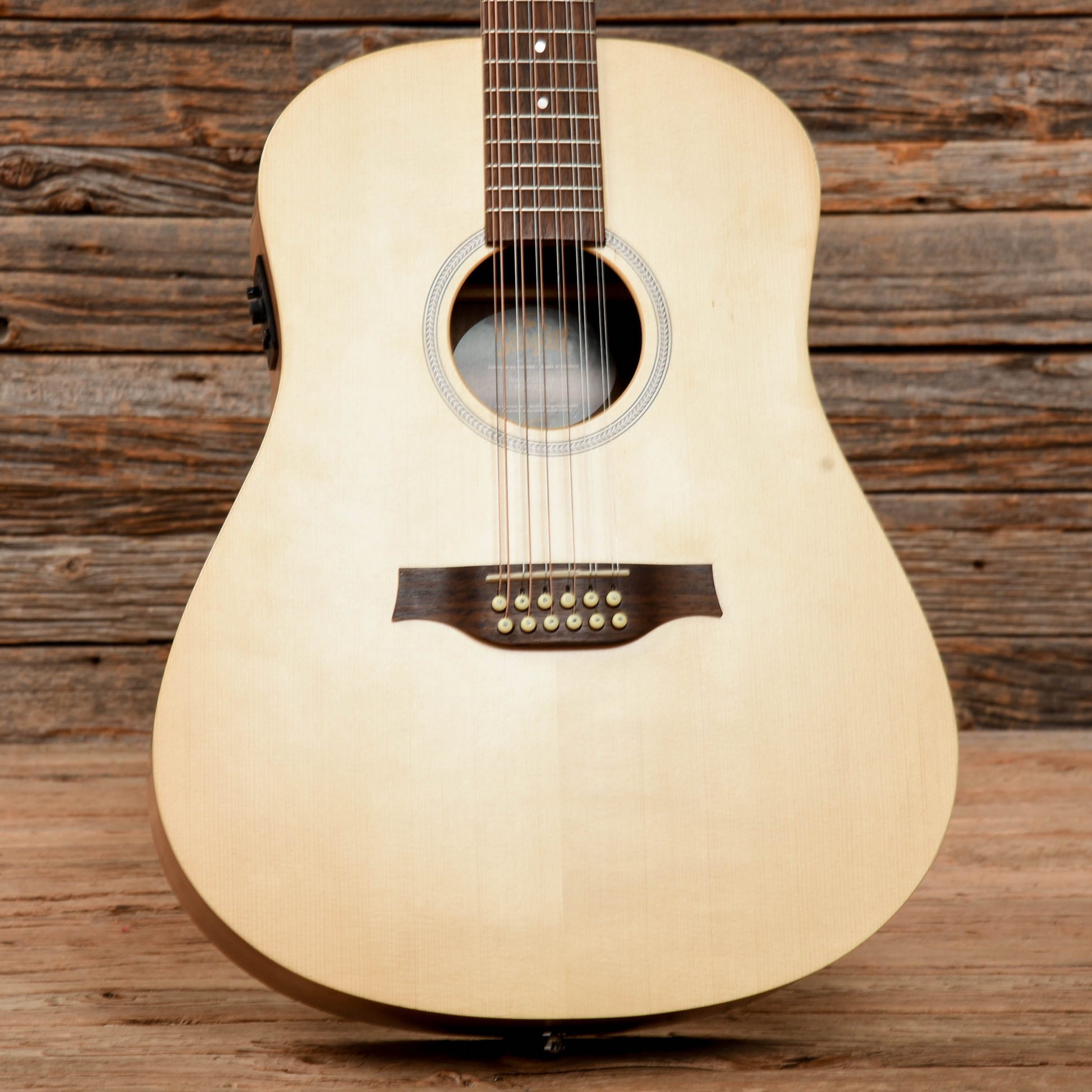 Seagull Walnut 12 Isyst Natural Acoustic Guitars / Dreadnought