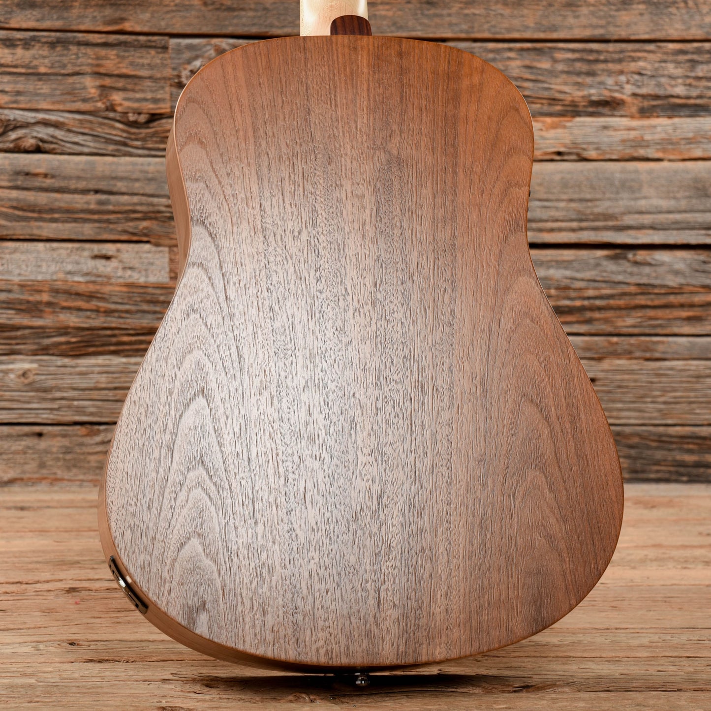 Seagull Walnut 12 Isyst Natural Acoustic Guitars / Dreadnought