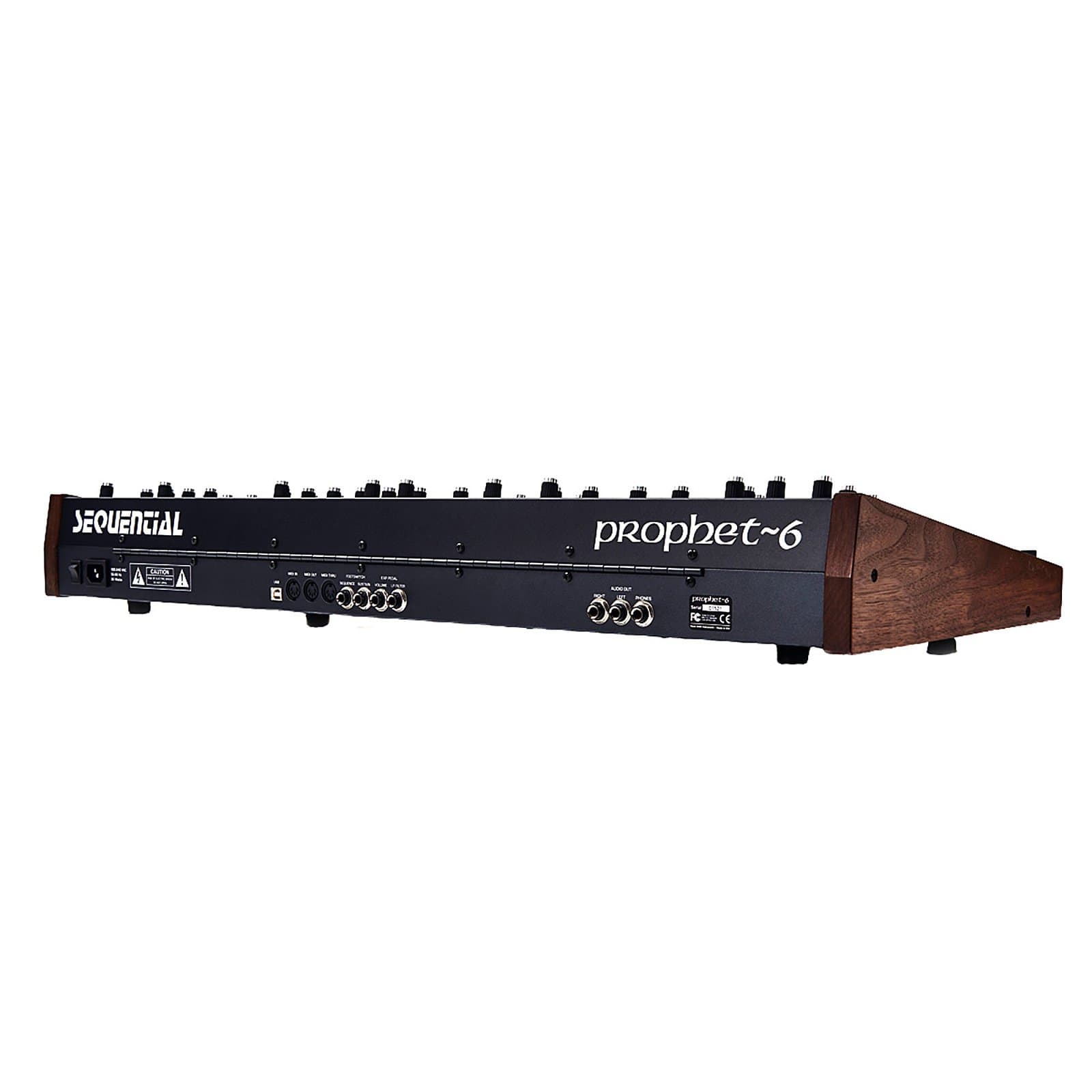 Sequential Prophet 6 Polyphonic Analog Synthesizer – Chicago Music Exchange