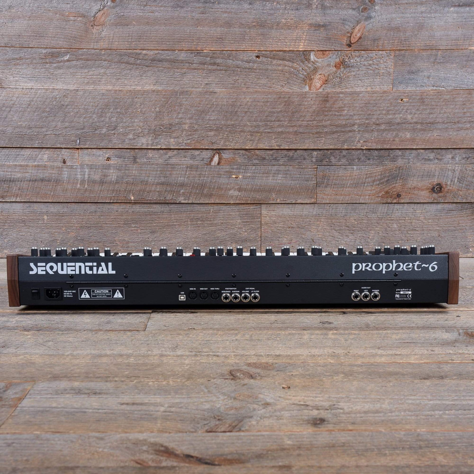 Sequential Prophet 6 Polyphonic Analog Syntheziser Keyboards and Synths / Synths / Analog Synths