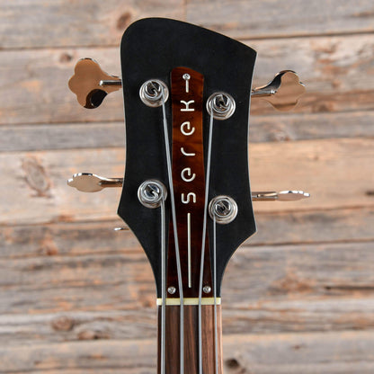 Serek Metropolis White Bass Guitars / Short Scale