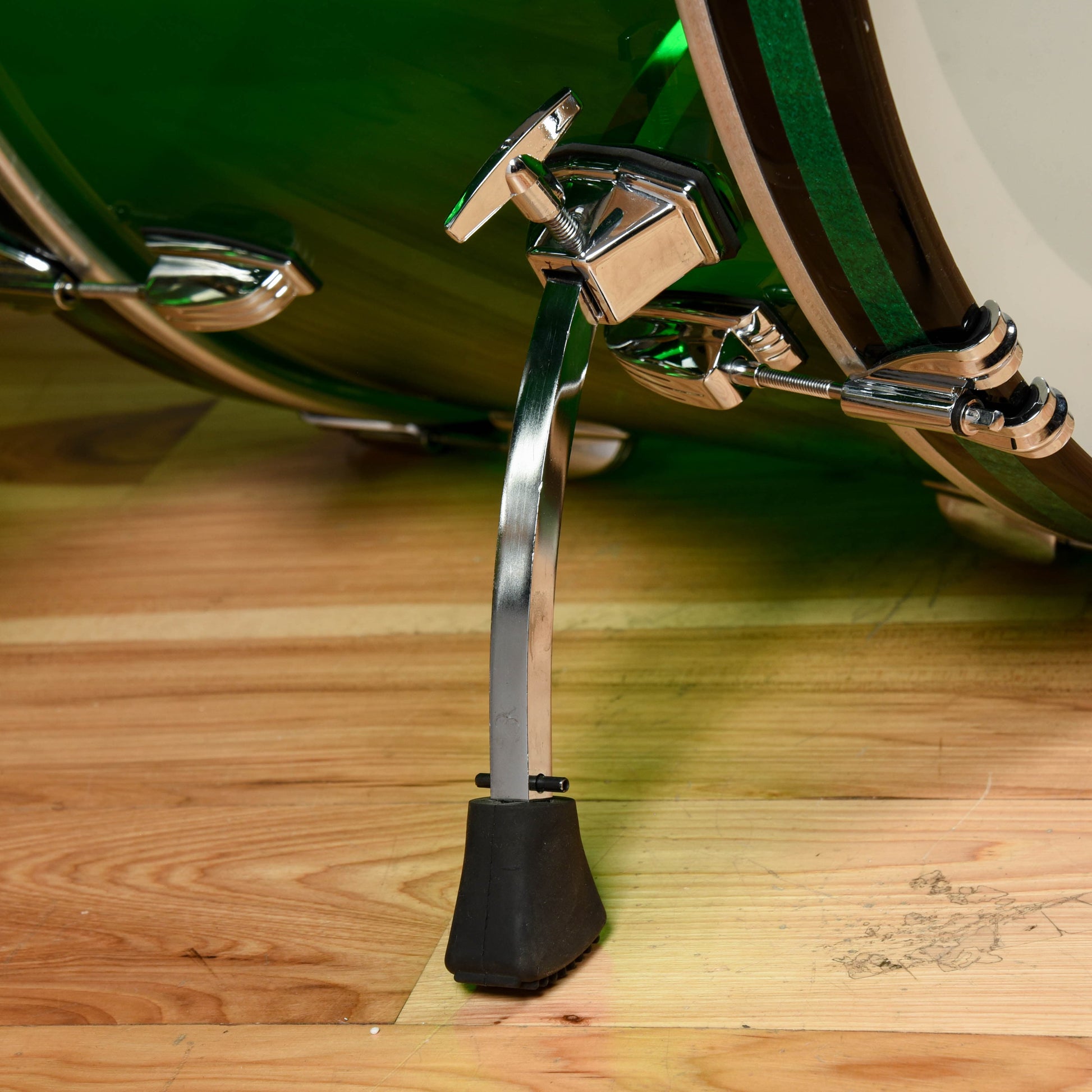 Service/Other Ludwig Vistalite Green 2009 Resissue. 24", 13", 16"  2009 Drums and Percussion / Acoustic Drums / Full Acoustic Kits