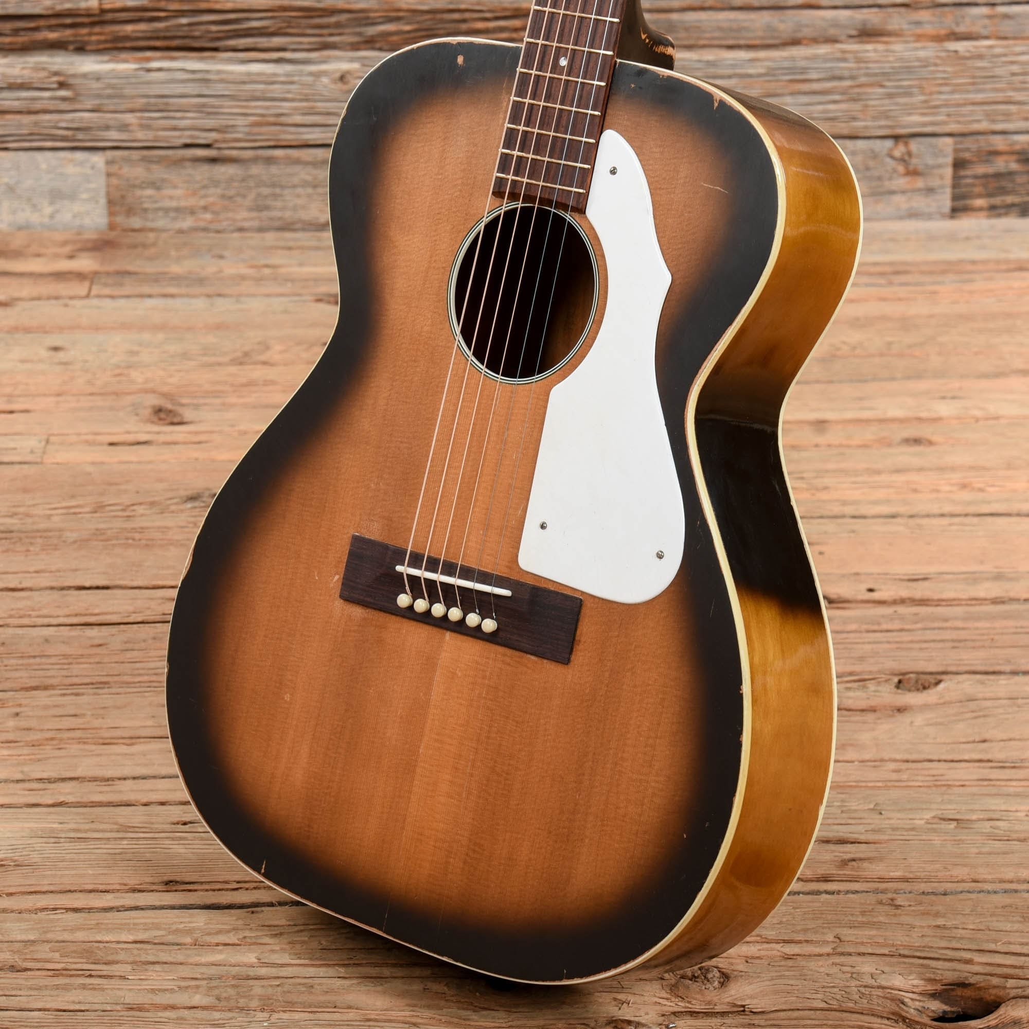 Silvertone H621 X-Brace Conversion Sunburst 1960s Acoustic Guitars / OM and Auditorium