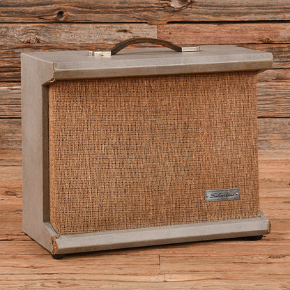 Silvertone Model 1431 5-Watt 1x8" Guitar Combo  1960s Amps / Guitar Amps / Guitar Cabinets