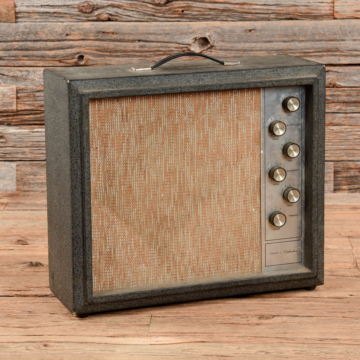 Silvertone Model 1482 5-Watt 1x12 Guitar Combo  1965 Amps / Guitar Combos