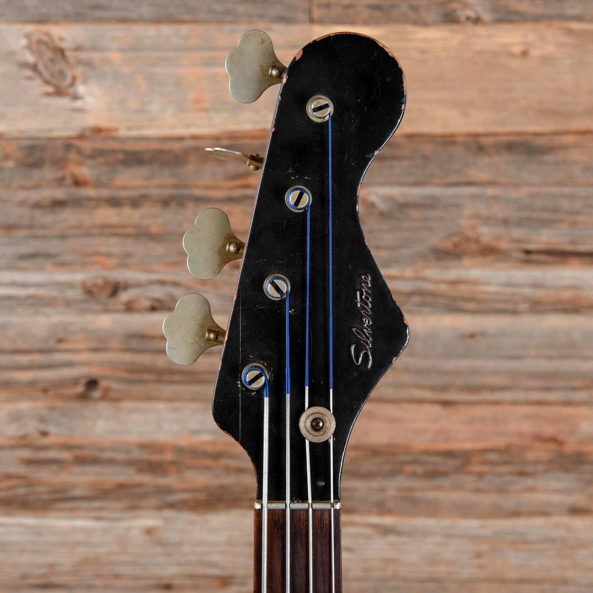 Silvertone Coral Bass Sunburst 1960s Bass Guitars / 4-String