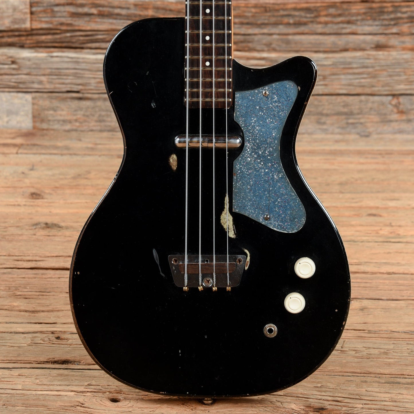 Silvertone 1444 Electric Bass Black Sparkle 1963 Bass Guitars / Short Scale