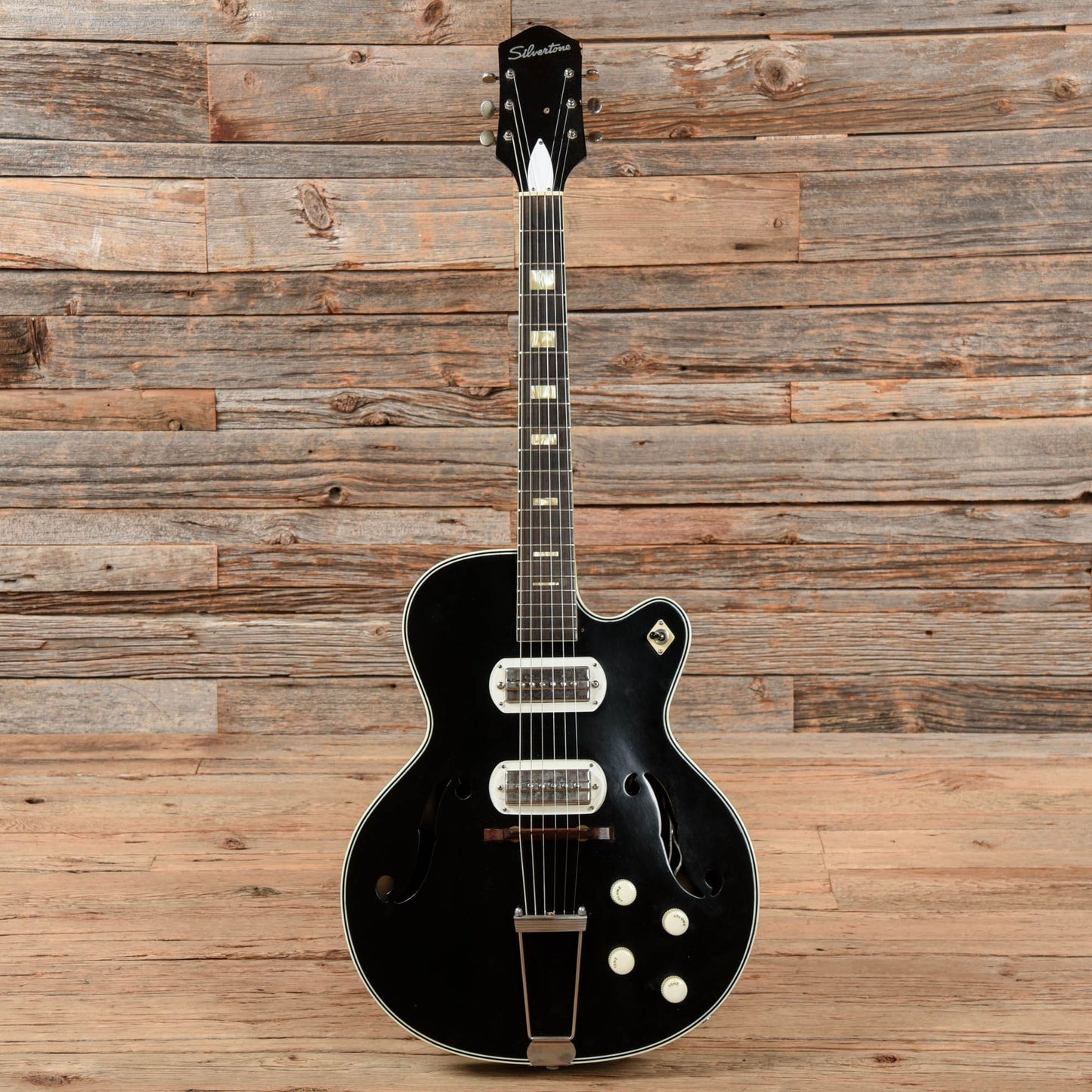 Silvertone Espanada Black 1960s Electric Guitars / Hollow Body