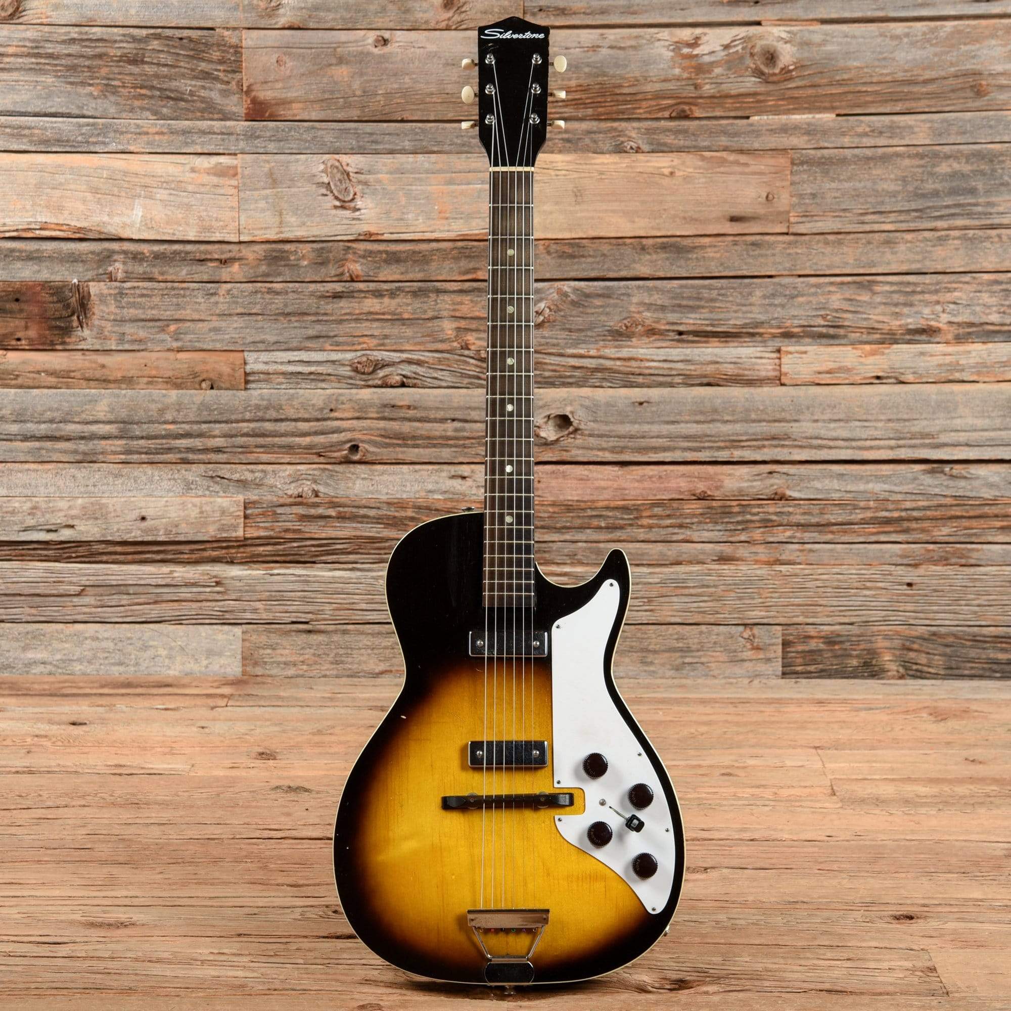 Silvertone H-46 Sunburst 1968 Electric Guitars / Hollow Body