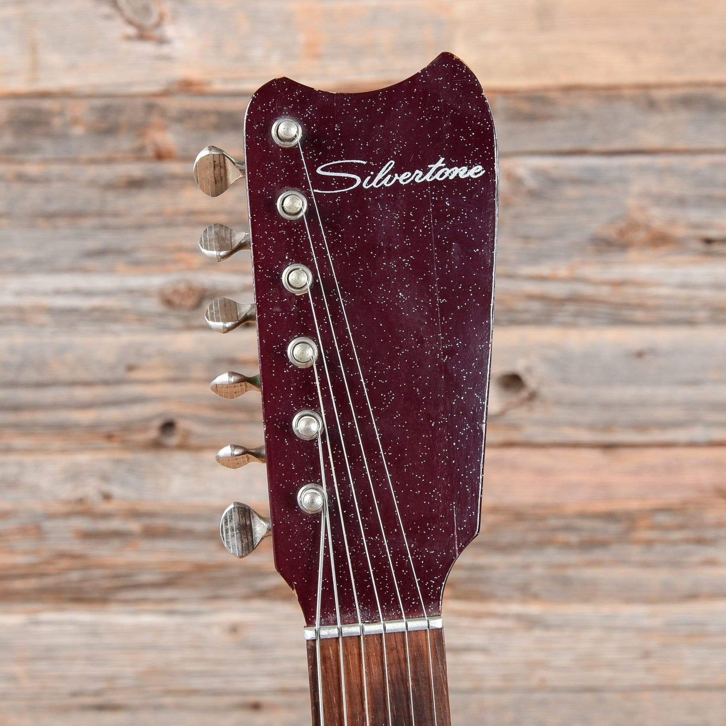 Silvertone 1457 2-Pickup w/Amp-in-Case Red Burst 1964 Electric Guitars / Lap Steel