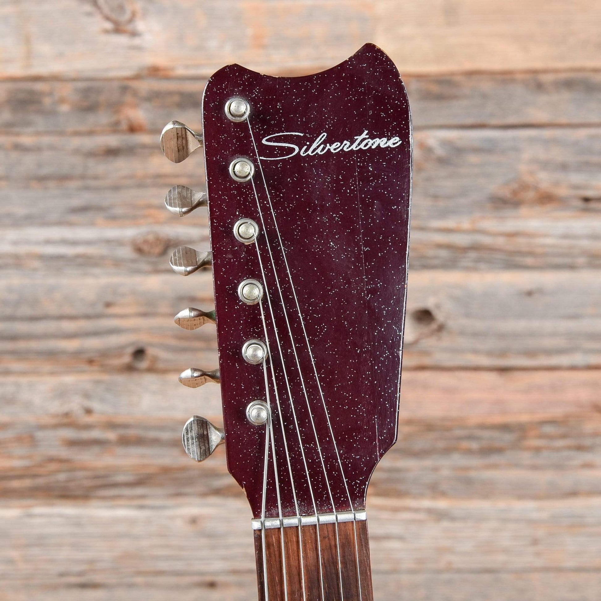 Silvertone 1457 2-Pickup w/Amp-in-Case Red Burst 1964 Electric Guitars / Lap Steel