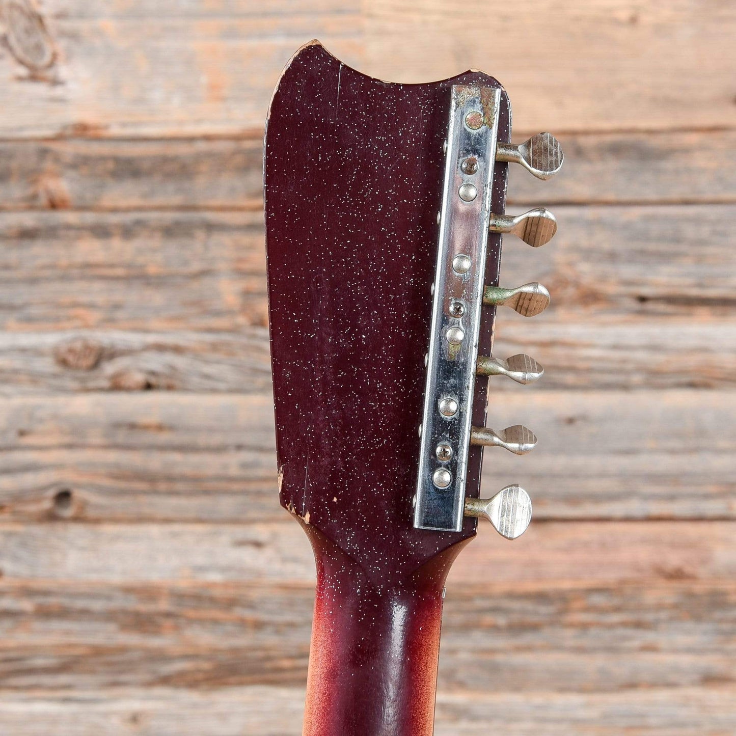 Silvertone 1457 2-Pickup w/Amp-in-Case Red Burst 1964 Electric Guitars / Lap Steel