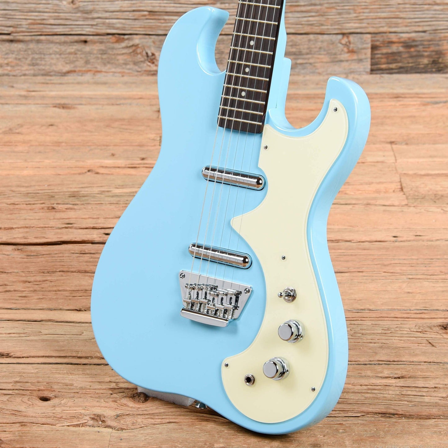 Silvertone 1449 Daphne Blue Electric Guitars / Solid Body