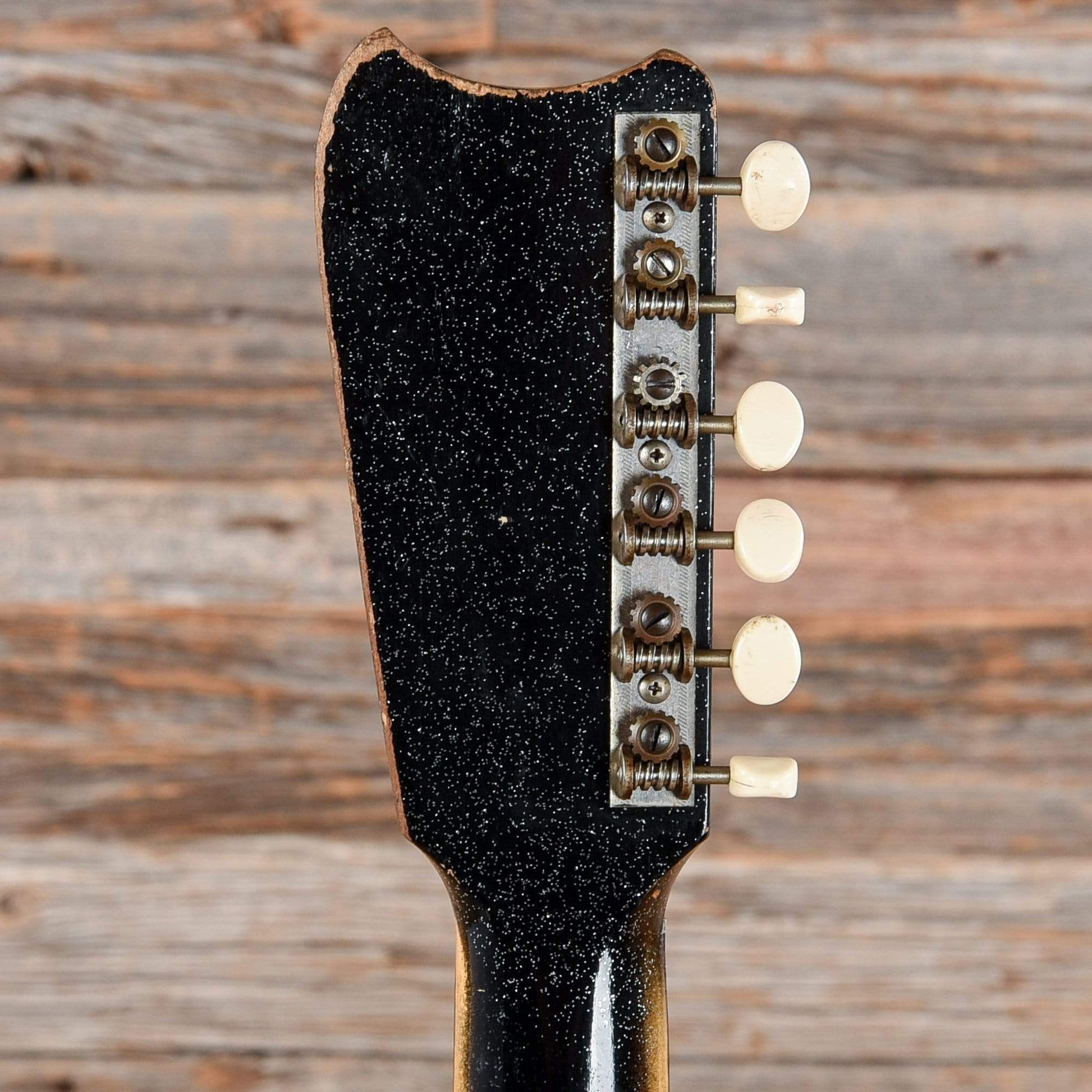 Silvertone 1449L Amp-In-Case Black Sparkle 1963 Electric Guitars / Solid Body