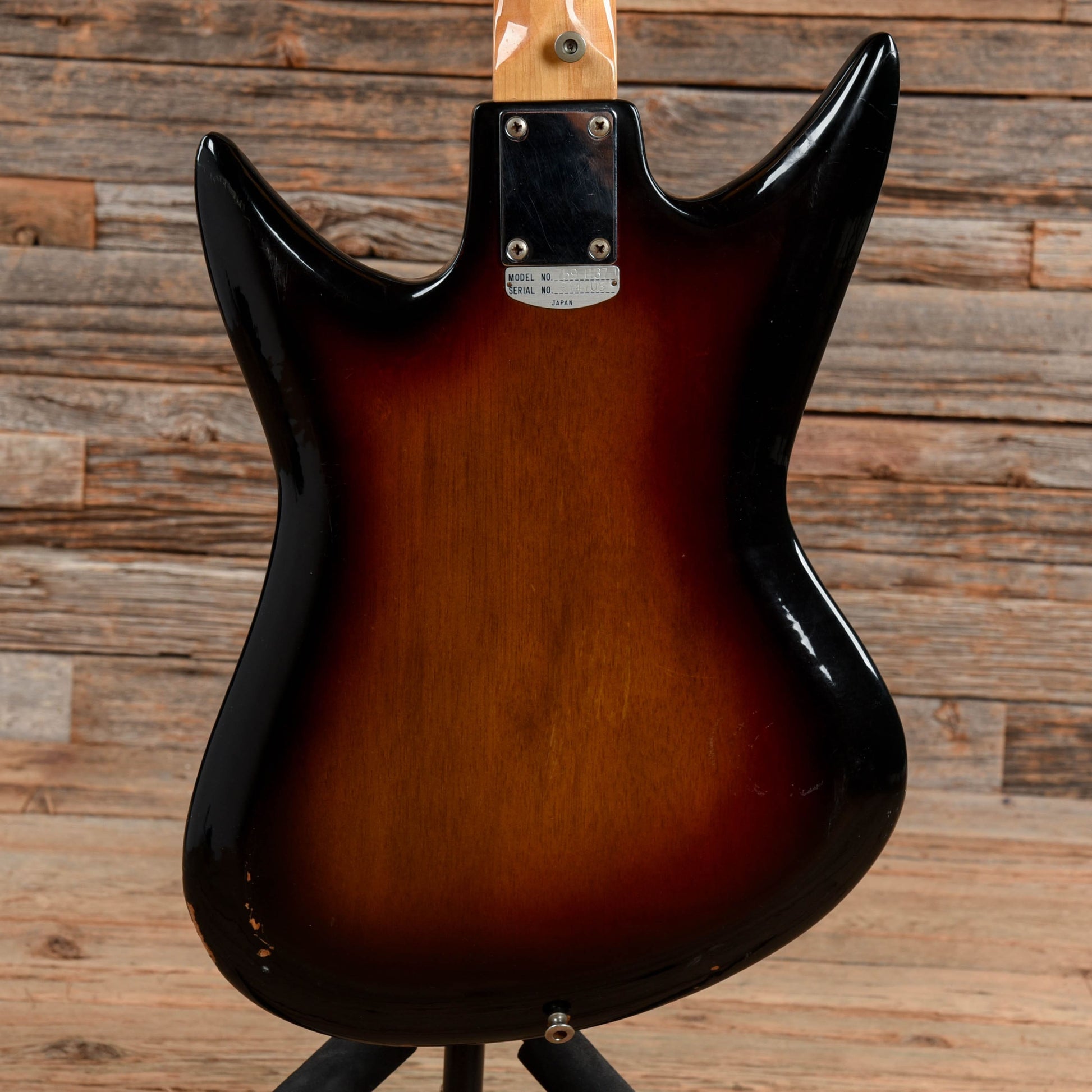 Silvertone Model 1437 Sharkfin Sunburst 1970s Electric Guitars / Solid Body