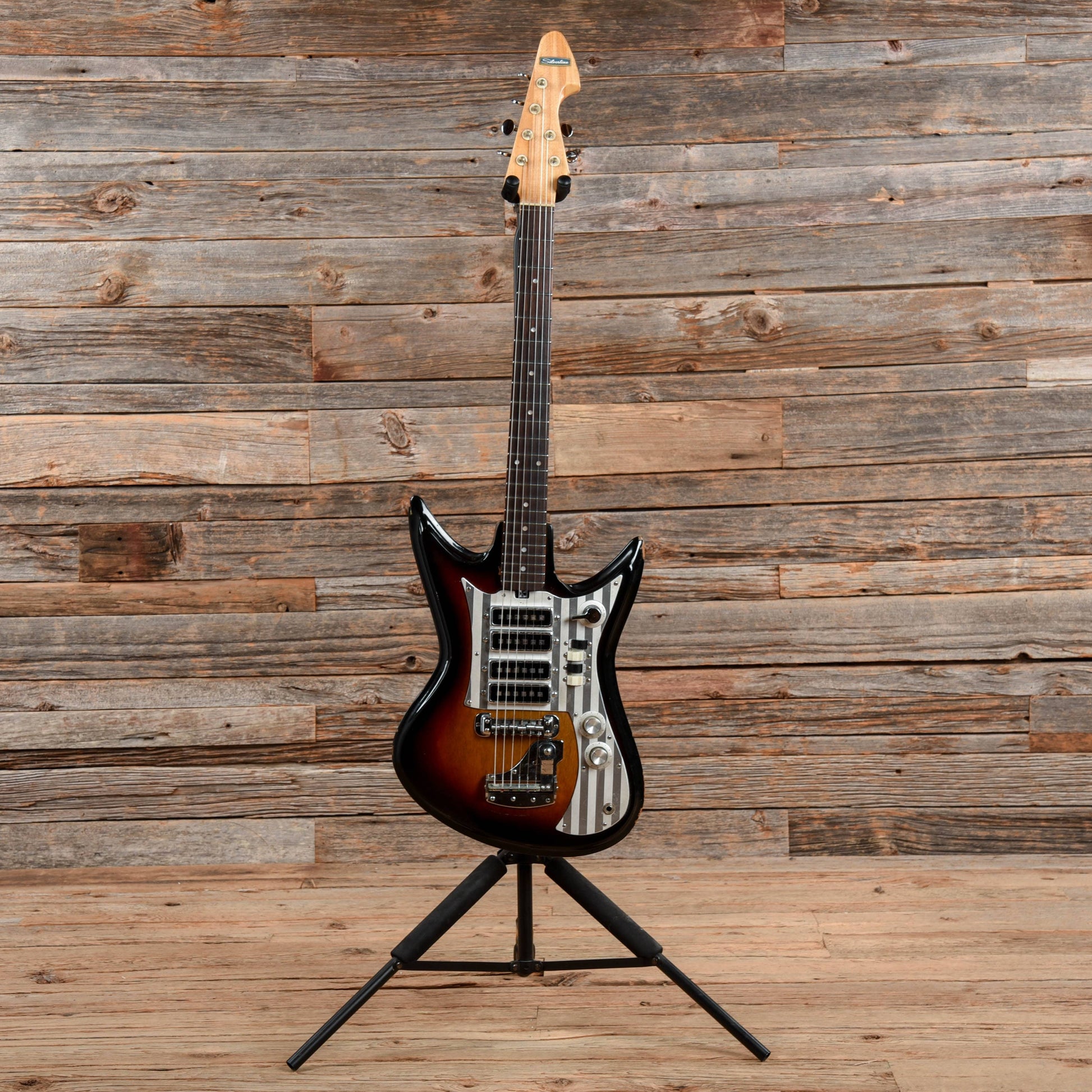 Silvertone Model 1437 Sharkfin Sunburst 1970s Electric Guitars / Solid Body