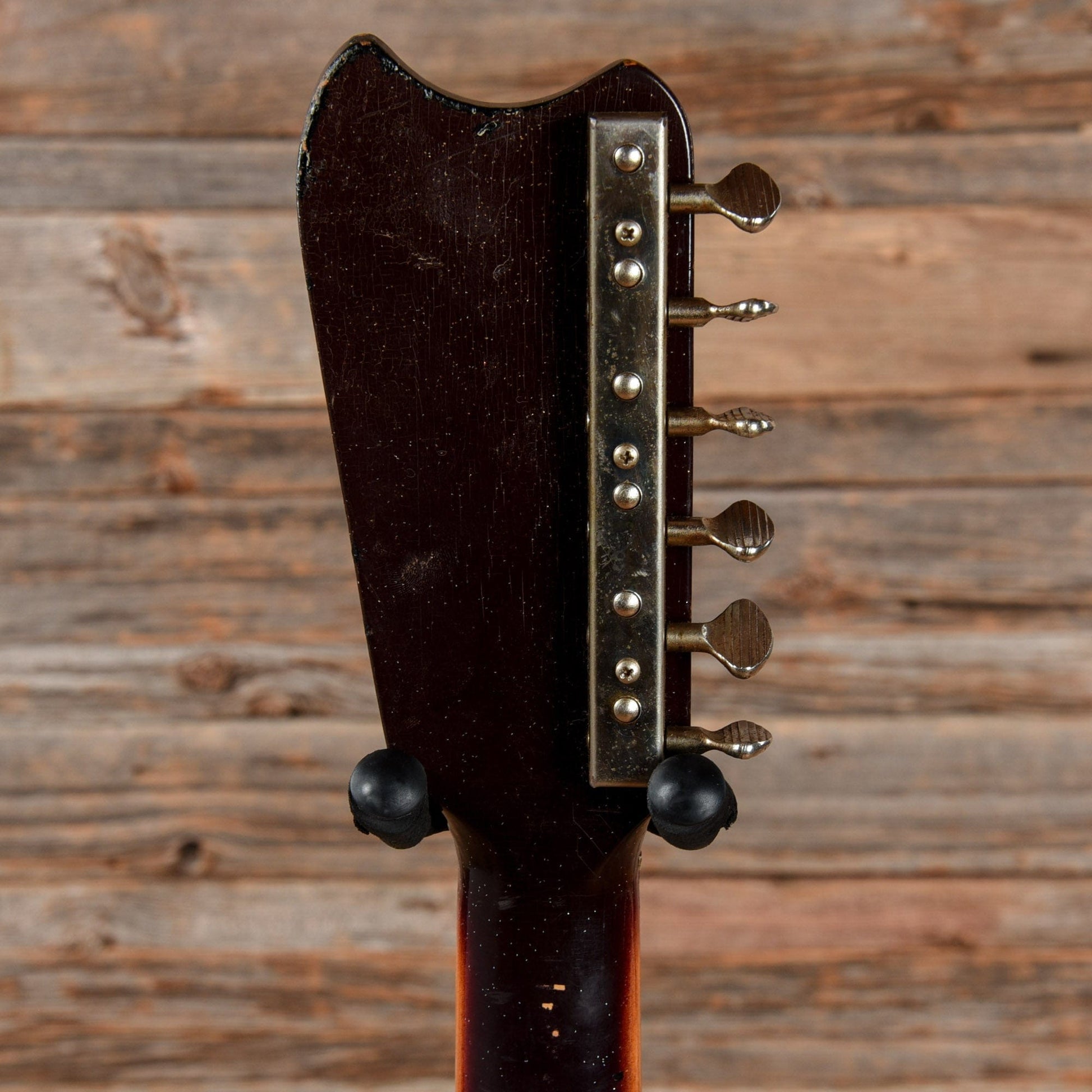 Silvertone Model 1457 Amp-In-Case Red Burst Sparkle 1960s Electric Guitars / Solid Body