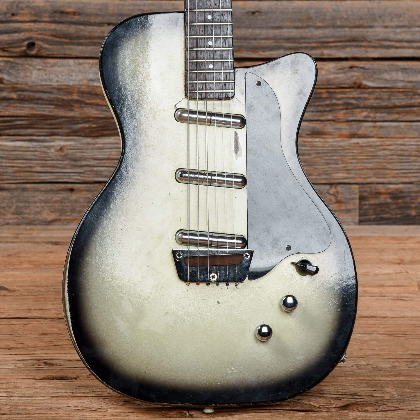 Silvertone  Silverburst 1959 Electric Guitars / Solid Body