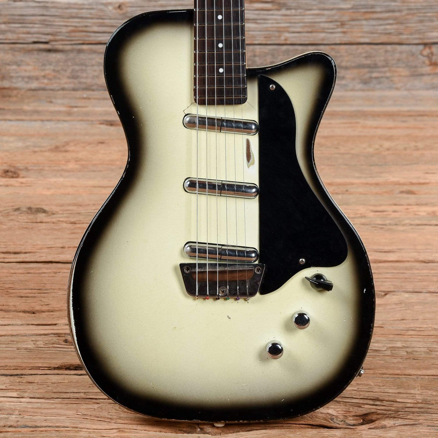 Silvertone  Silverburst 1959 Electric Guitars / Solid Body