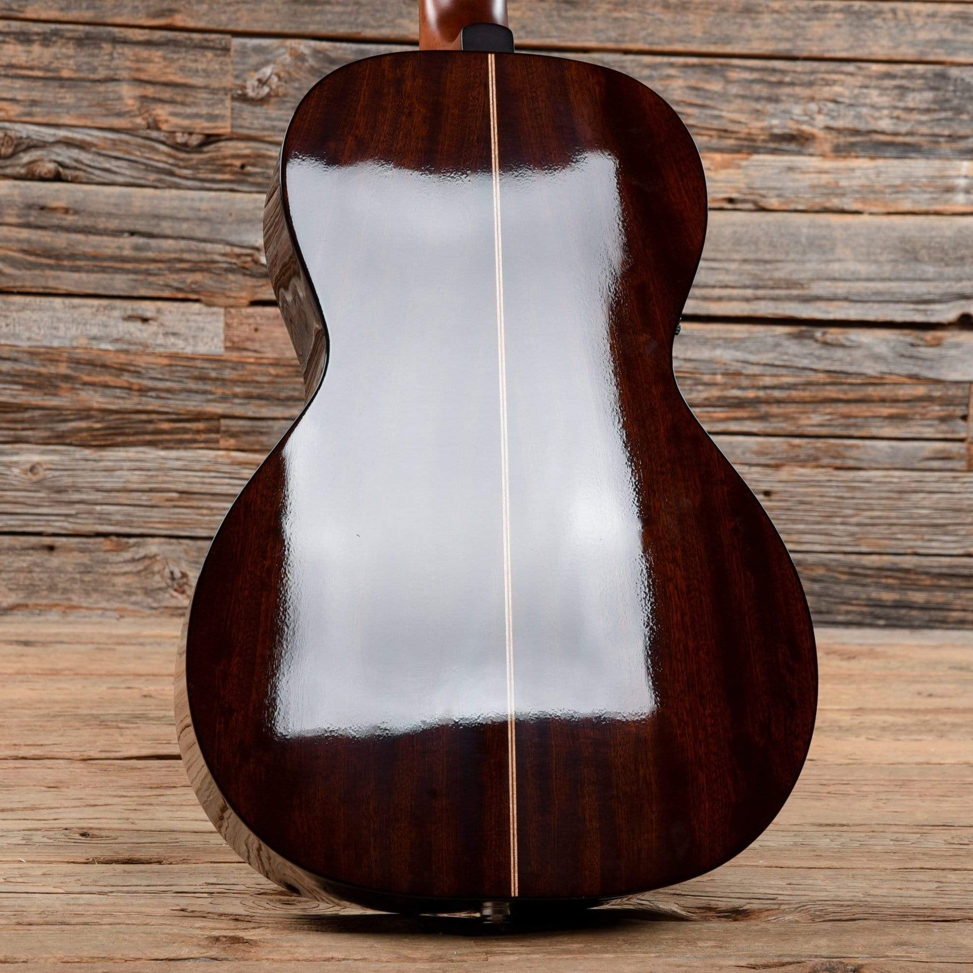 Simon & Patrick Woodland Pro Parlor HG QIT Sunburst Acoustic Guitars / Parlor