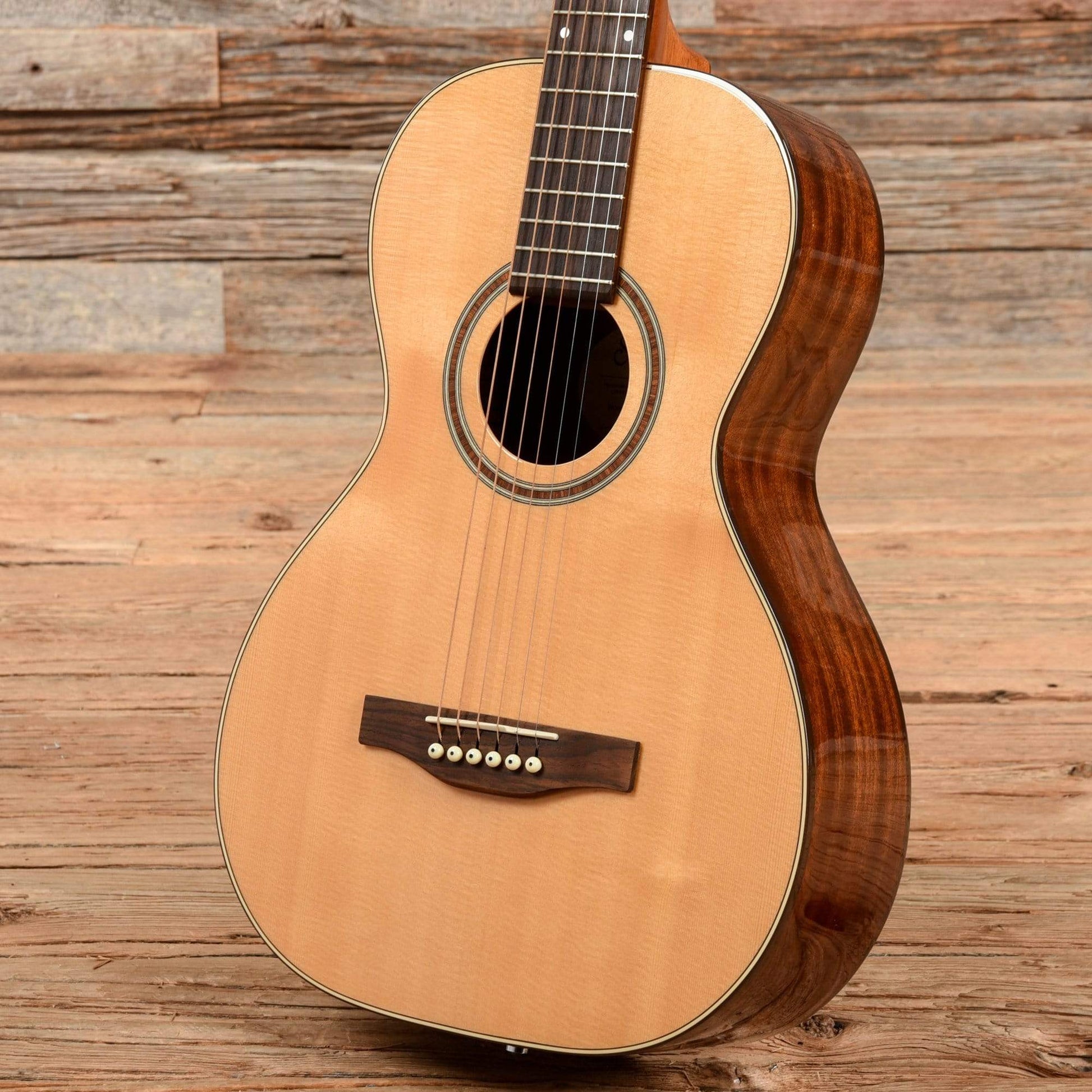 Simon & Patrick Woodland Pro Parlor Natural Acoustic Guitars / Parlor