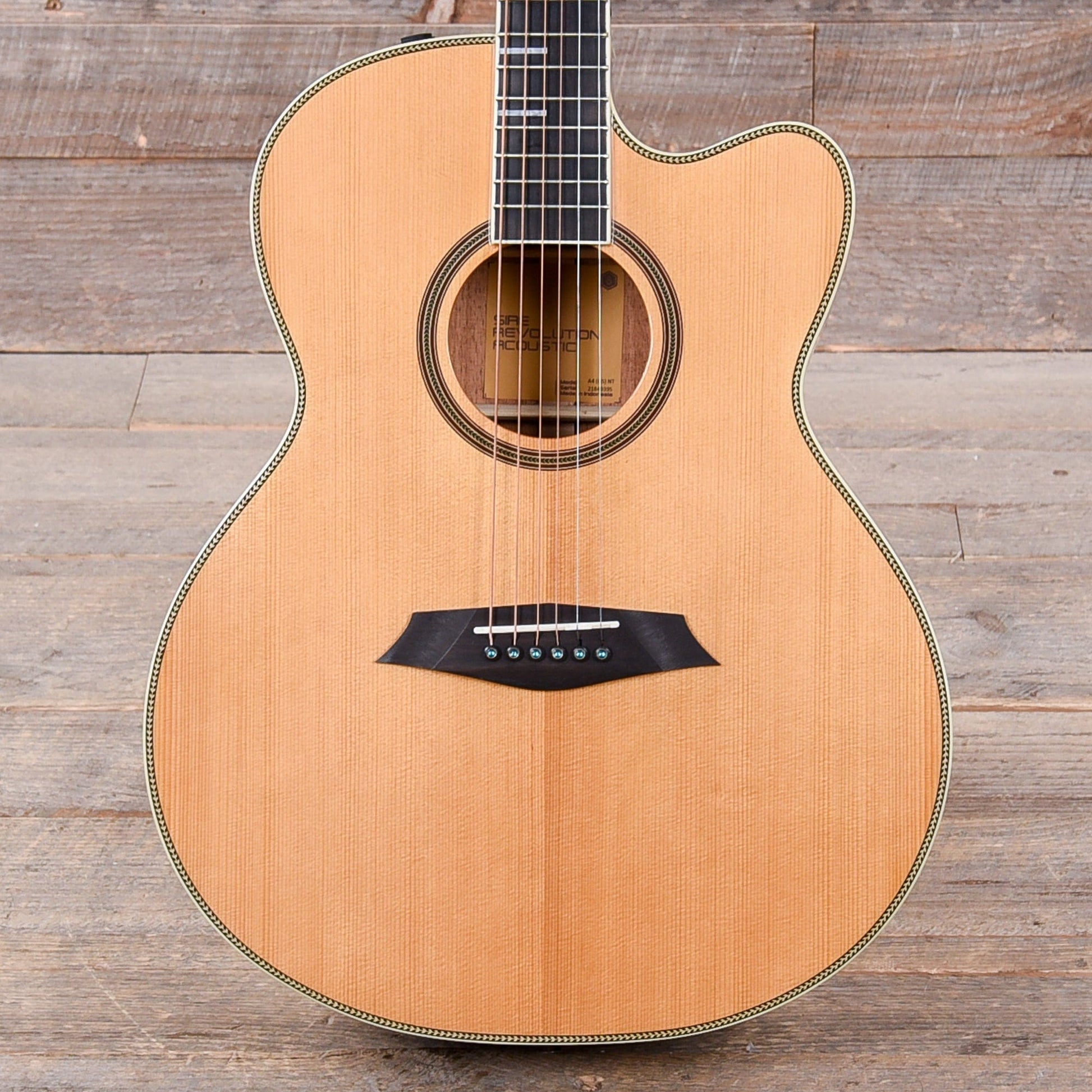Sire Larry Carlton A4-G GA Cutaway Roasted Spruce/Mahogany Natural Acoustic Guitars / Dreadnought