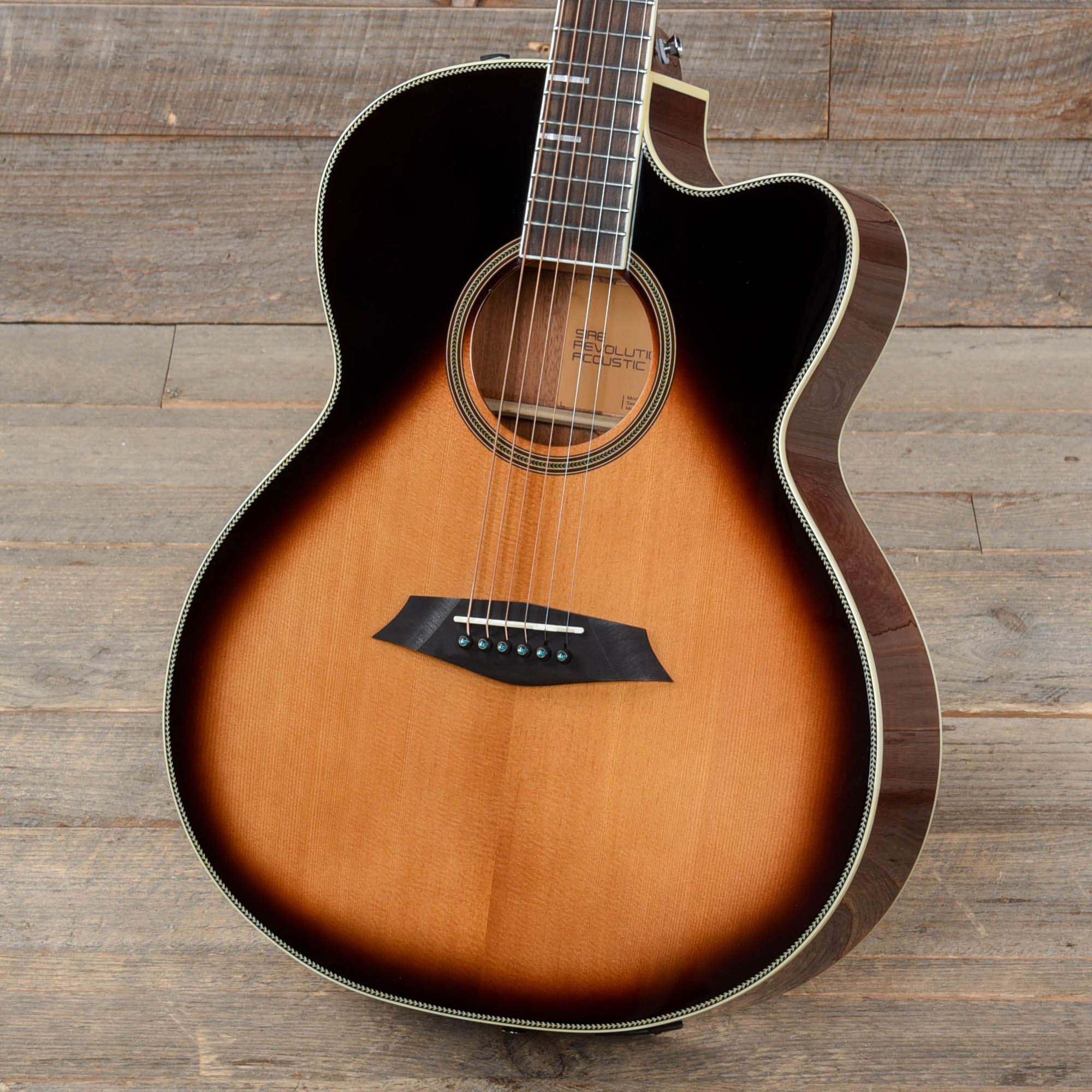 Sire Larry Carlton A4G GA Cutaway Roasted Spruce/Mahogany Vintage Sun