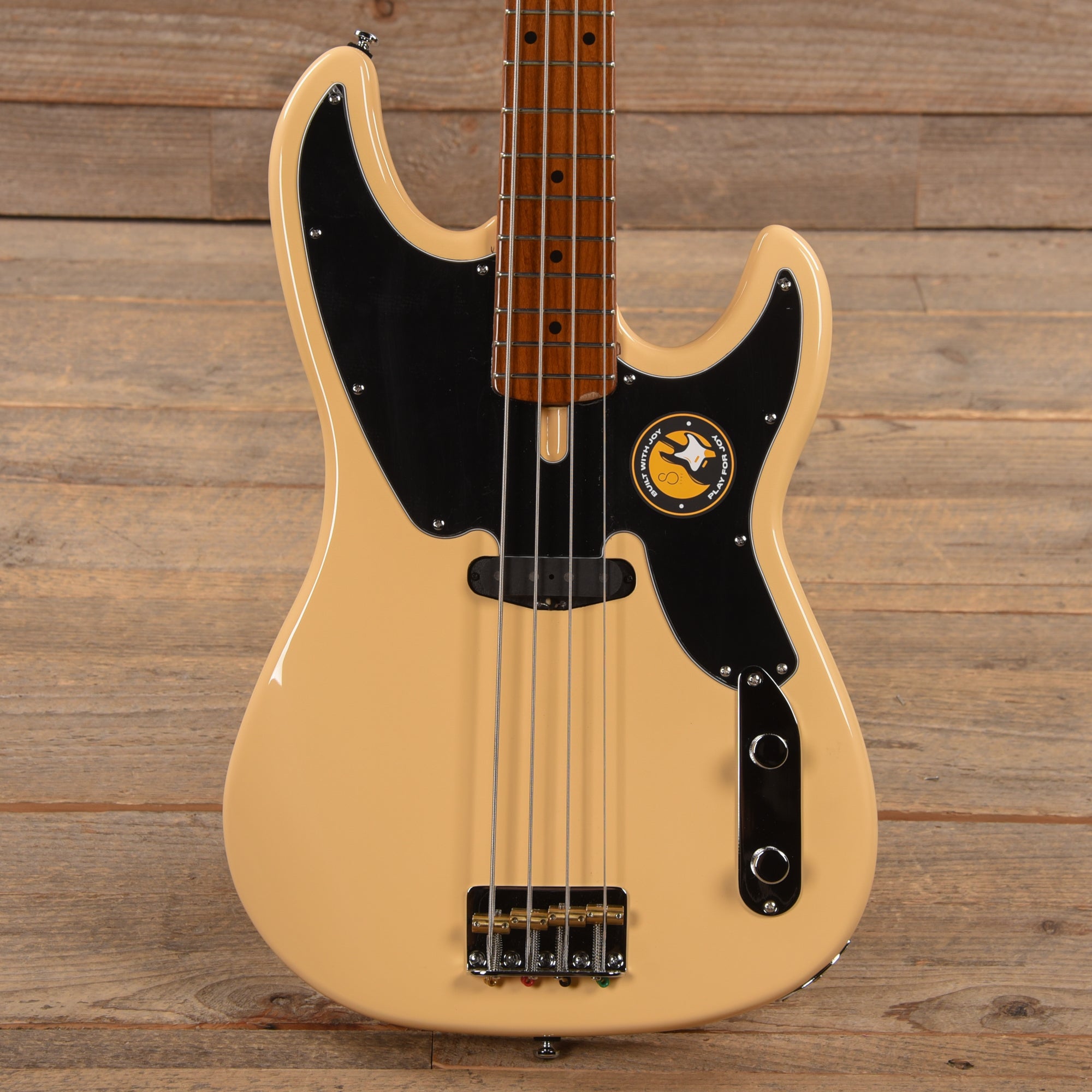 Sire Marcus Miller D5 Alder 4-String Vintage White Bass Guitars / 4-String