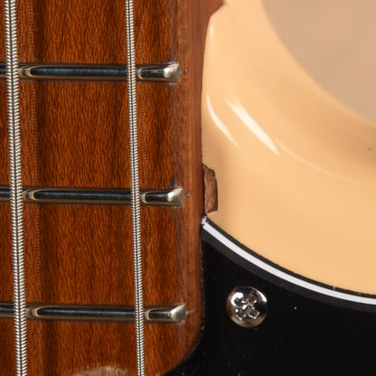 Sire Marcus Miller D5 Alder 4-String Vintage White Bass Guitars / 4-String