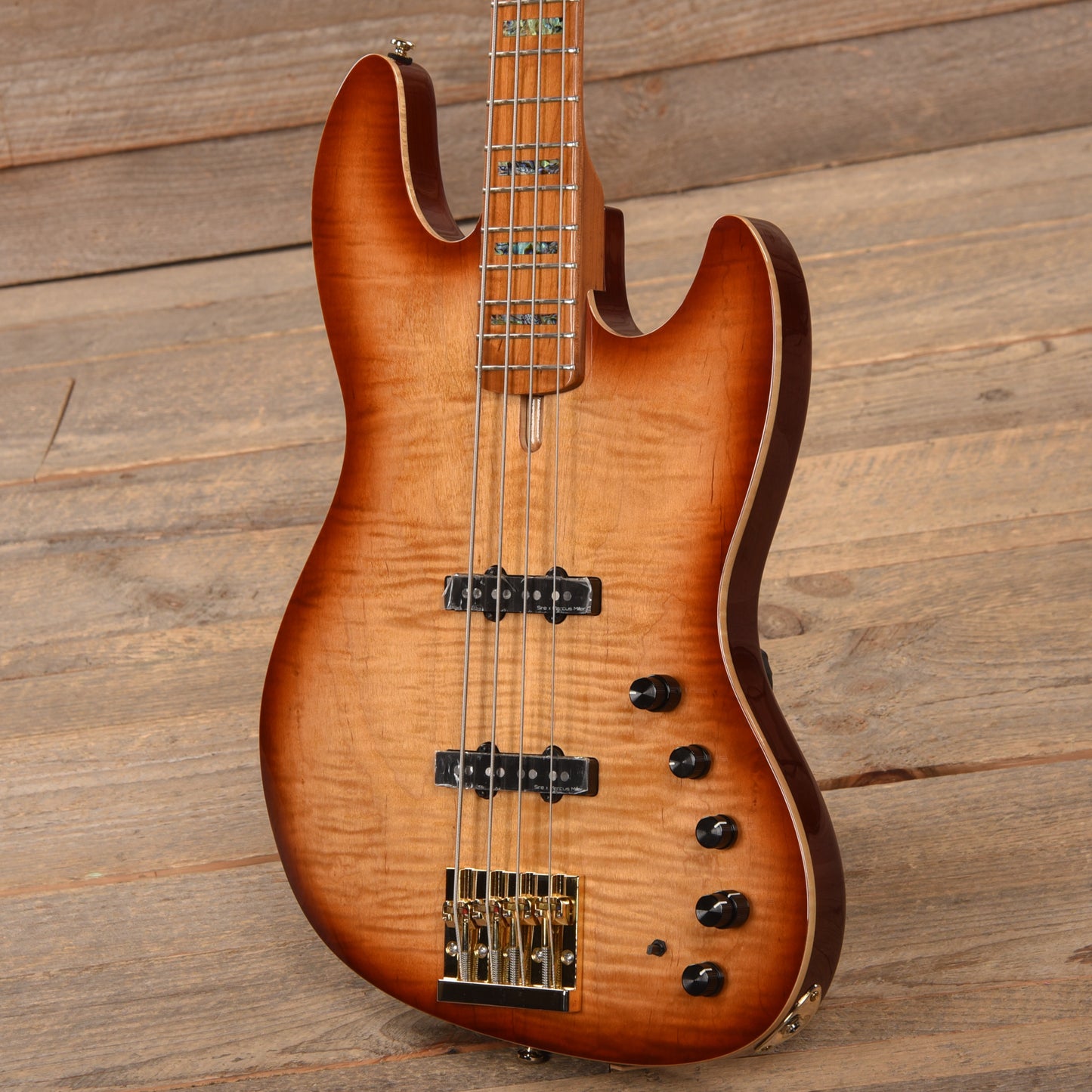 Sire Marcus Miller V10 DX Flame Maple/Swamp Ash 4-String Tobacco Sunburst Bass Guitars / 4-String