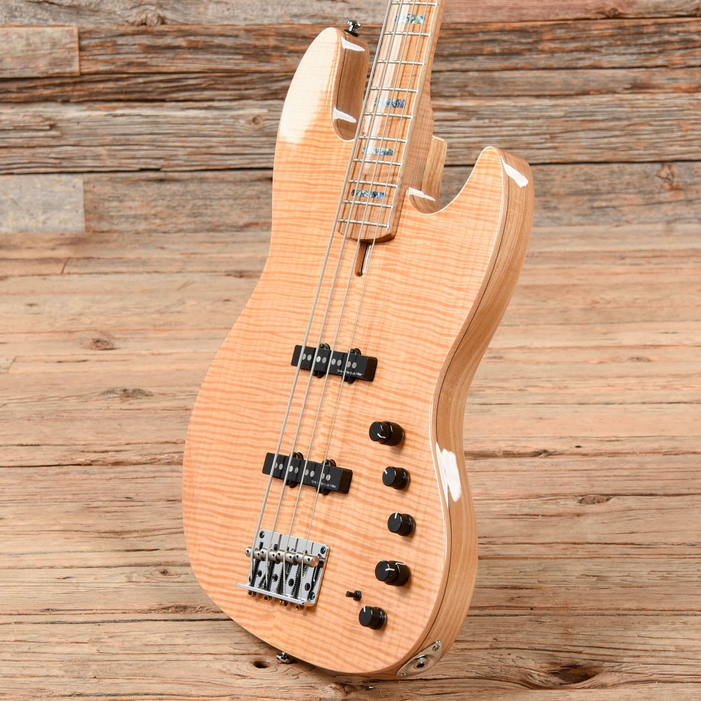 Sire Marcus Miller V10 Natural Bass Guitars / 4-String