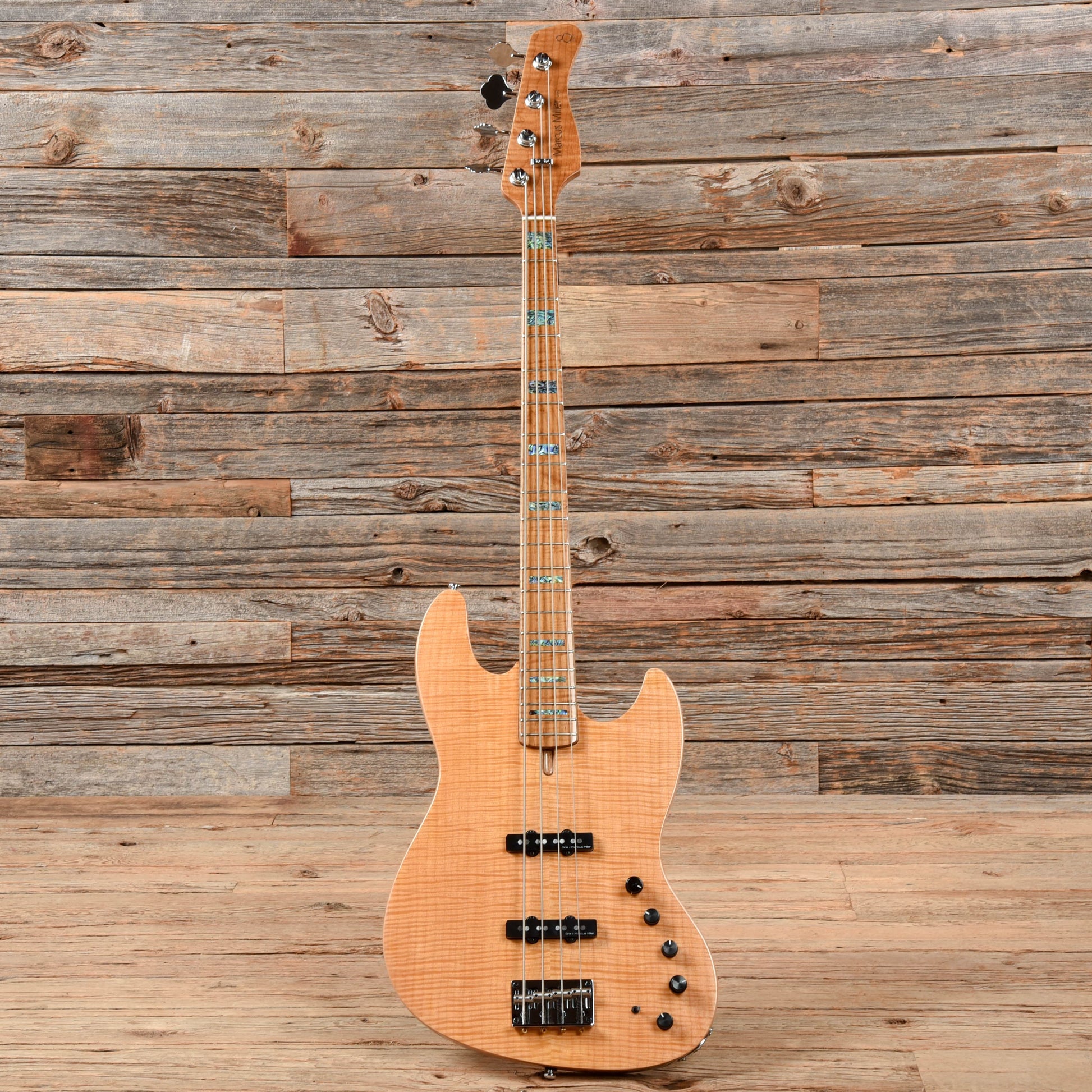 Sire Marcus Miller V10 Natural Bass Guitars / 4-String
