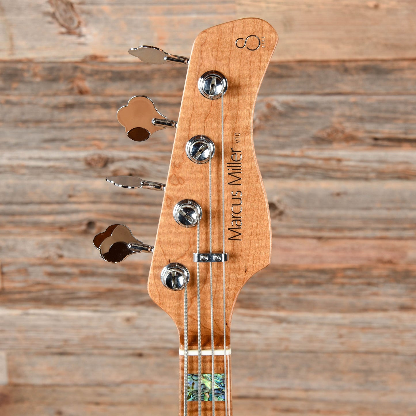 Sire Marcus Miller V10 Natural Bass Guitars / 4-String