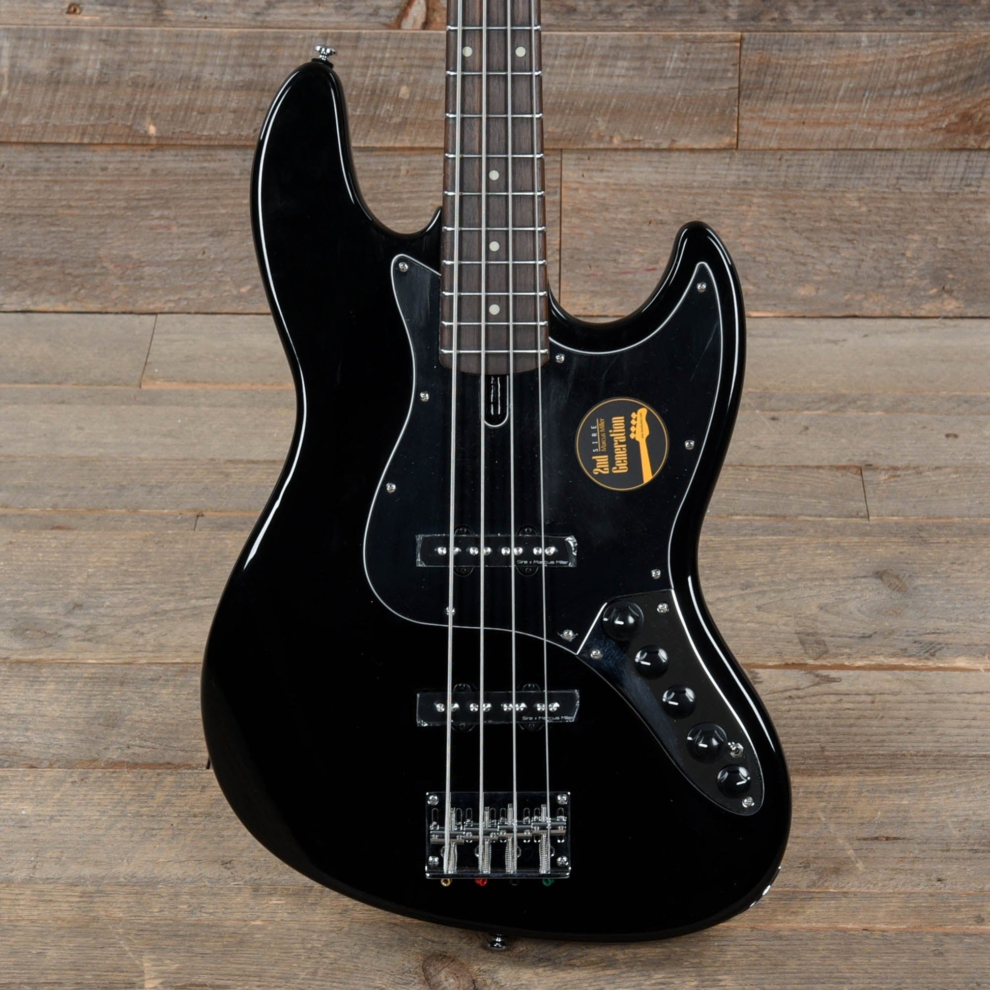 Sire Marcus Miller V3 4-String Black (2nd Gen) Bass Guitars / 4-String